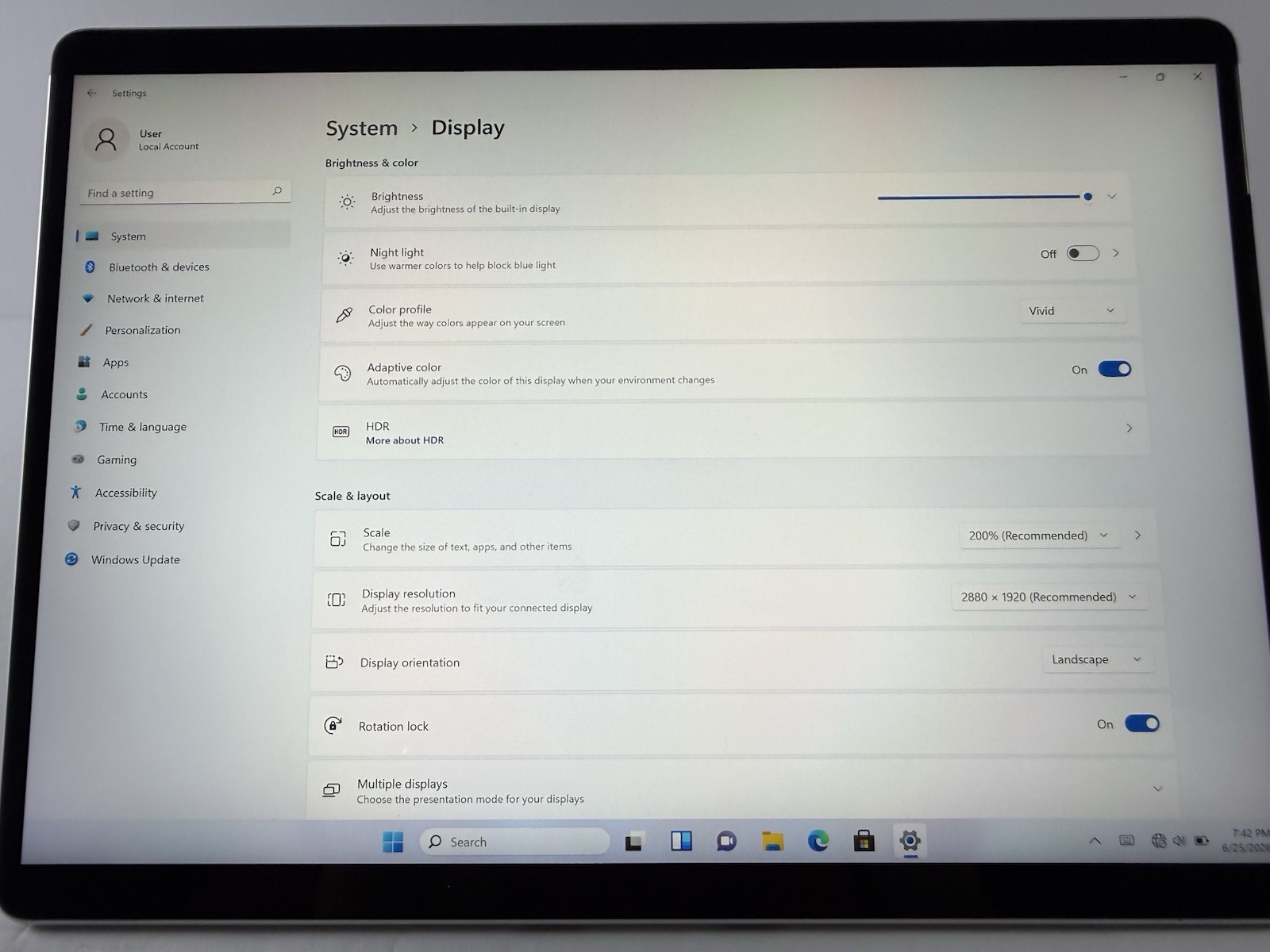 Microsoft Surface Pro 8 (1982) i5-1145G7 – 16GB RAM – 256GB 120Hz – Win 11 Pro
