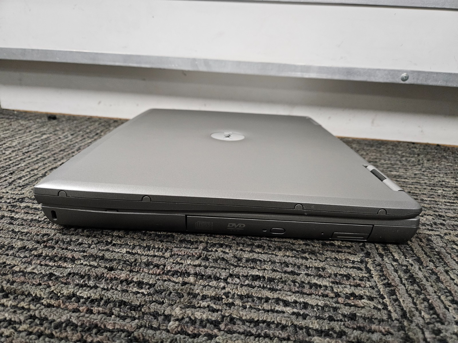 Dell Laptop Windows XP Pro SP3 |Parallel port|Serial Port RS232|WIFI|