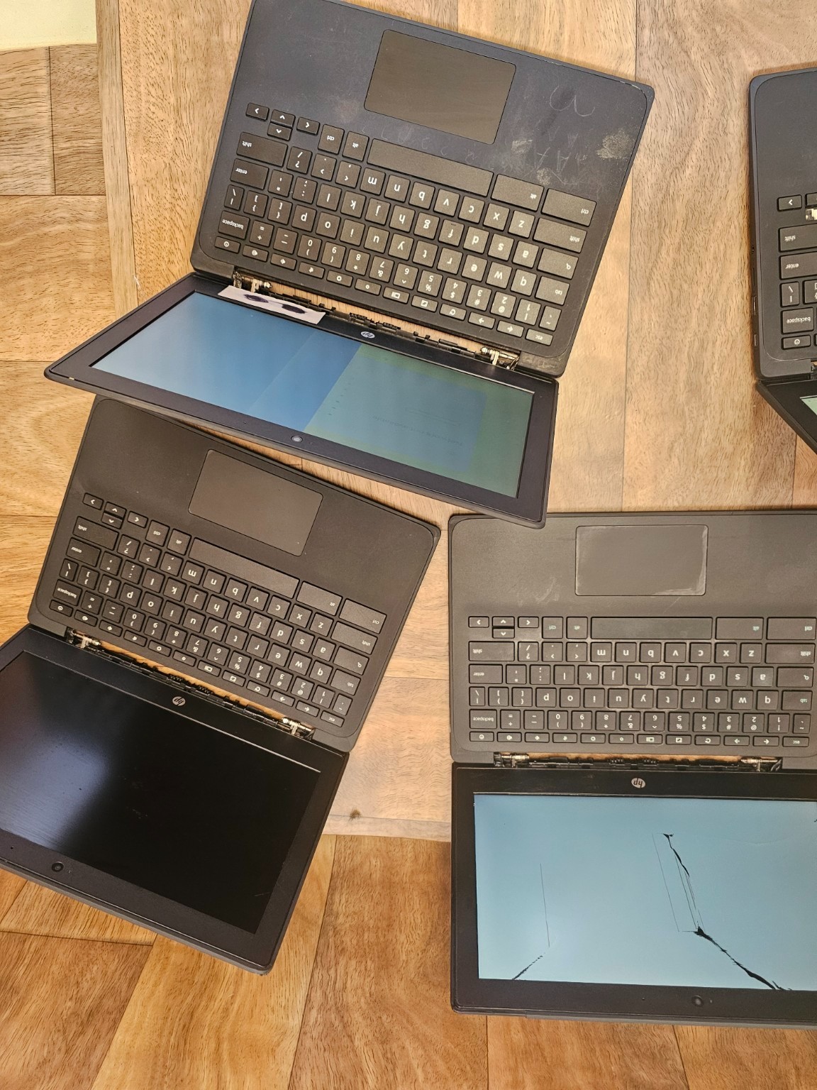 Lot of 5 HP Chromebook 11 G9 EE 11MK 11.6″ 4GB 32GB Parts Repair AS-IS