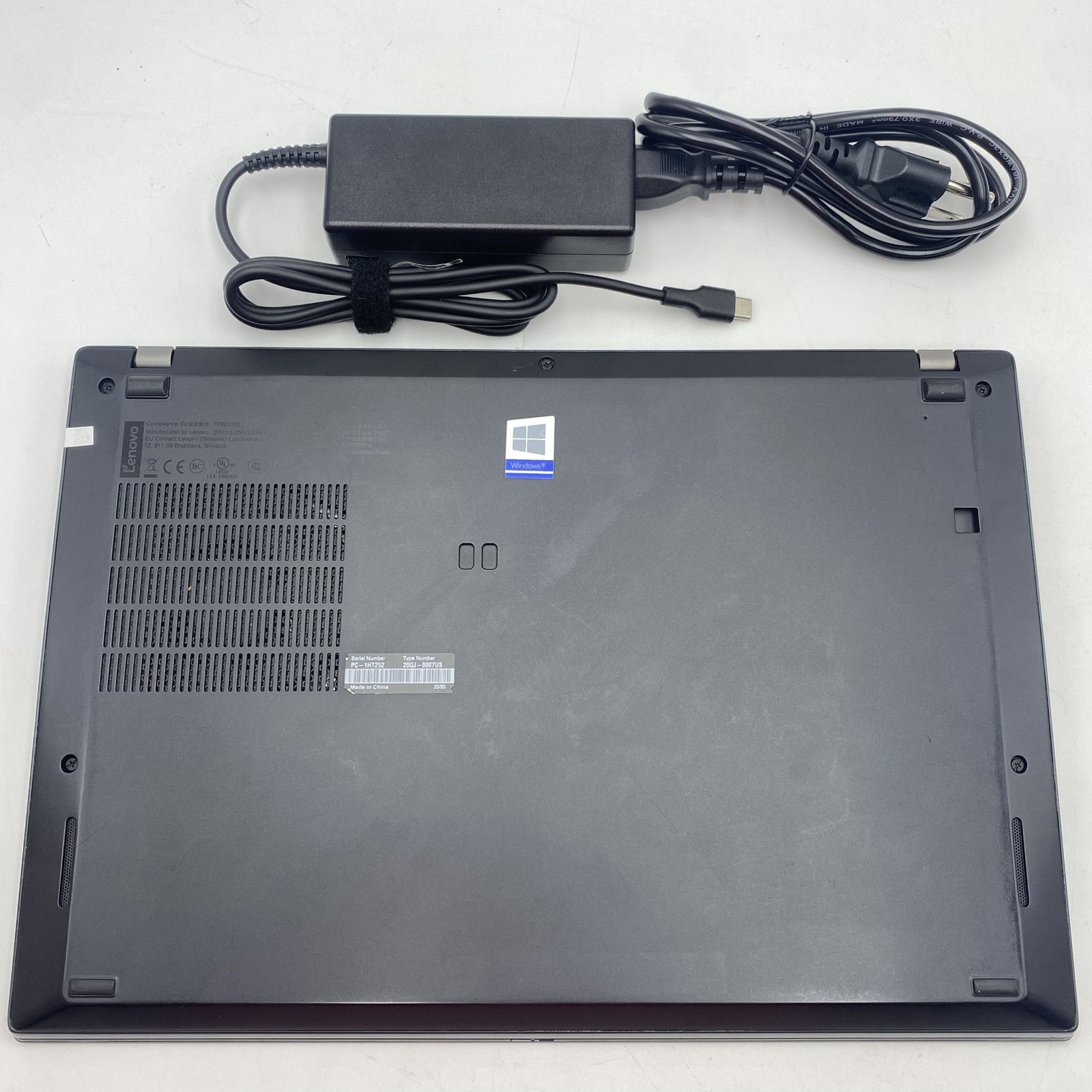 Lenovo Thinkpad T495S AMD Ryzen 7 3700U 16GB RAM 512GB SSD Batt: 60%