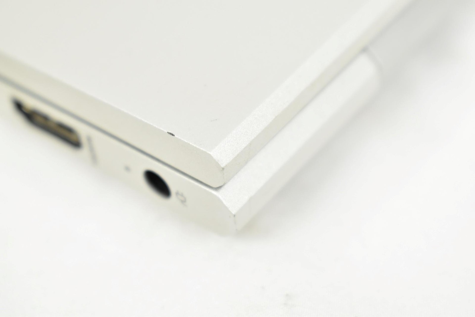 HP EliteBook 830 G7 Laptop i5-10210U 1.6GHz 16GB 256GB SSD 13.3″ No OS