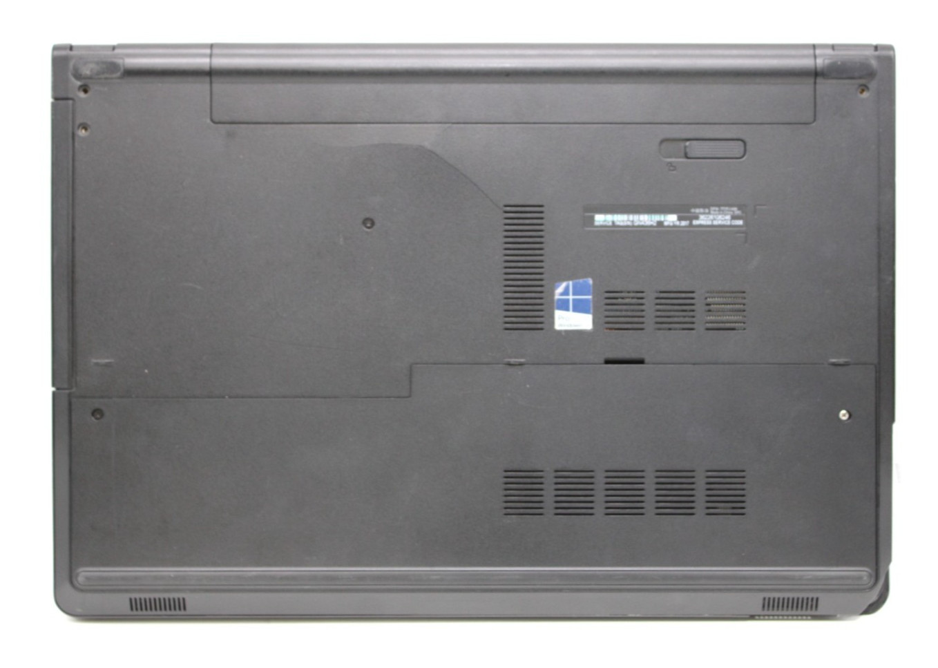 Dell Inspiron 15 5566-i5-7200U@2.5GHz-8GB DDR4 RAM-240GB SATA-NO OS*USED/TESTED*