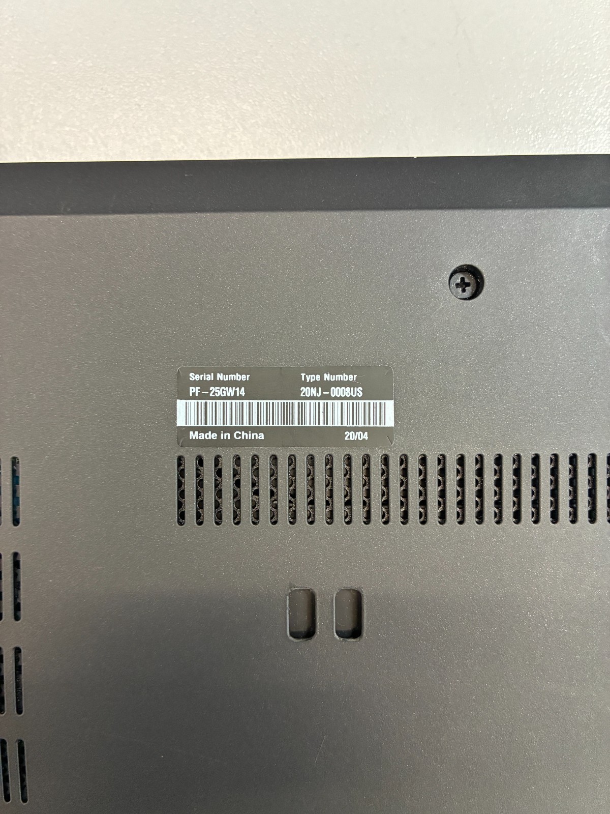 Lenovo ThinkPad T495: Screen 14″ / Ryzen 7 3700U / RAM 24Gb / SSD 512Gb / Win 11