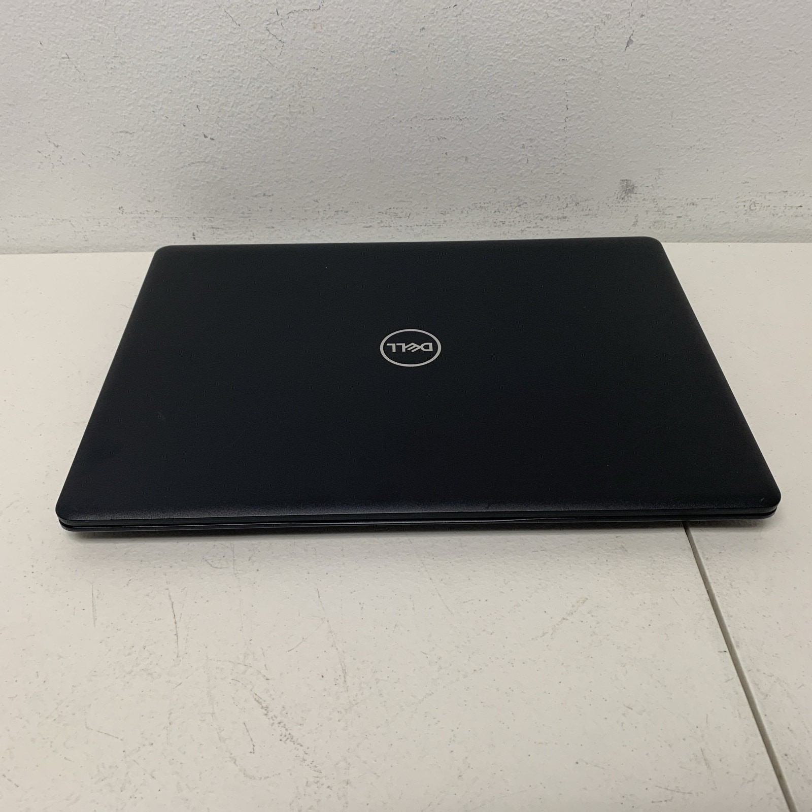 Latitude 3490 i5-7200u 2.5GHz 256GB SSD 8GB RAM Windows 11 Pro Education