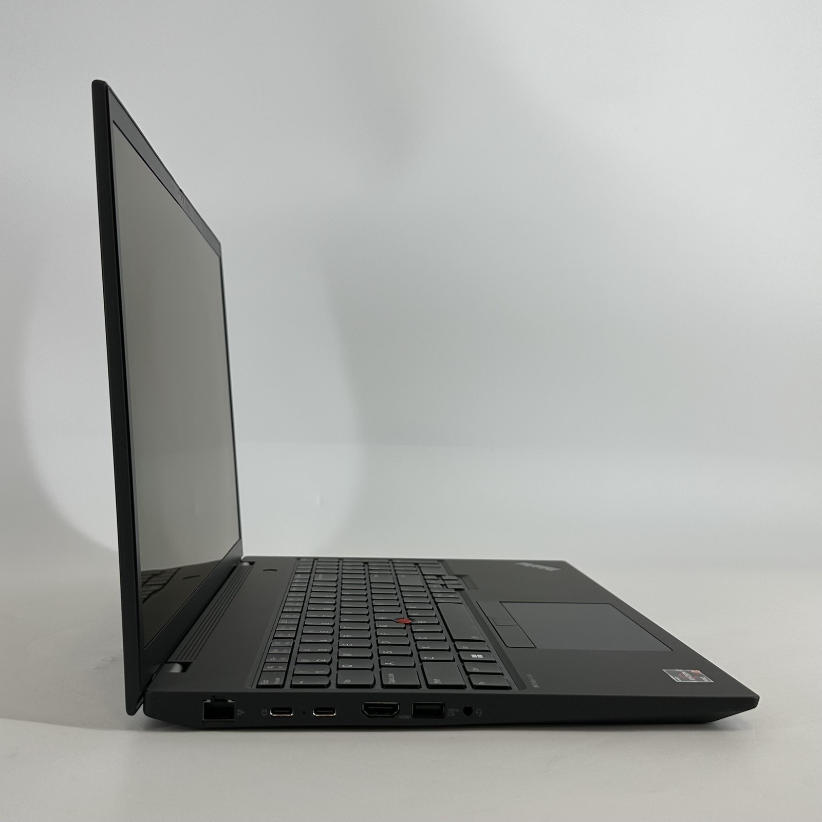 Lenovo ThinkPad P16s Gen 2 UHD+ 3.3 GHz Ryzen 7 PRO 7840U 64GB 1TB SSD Excellent