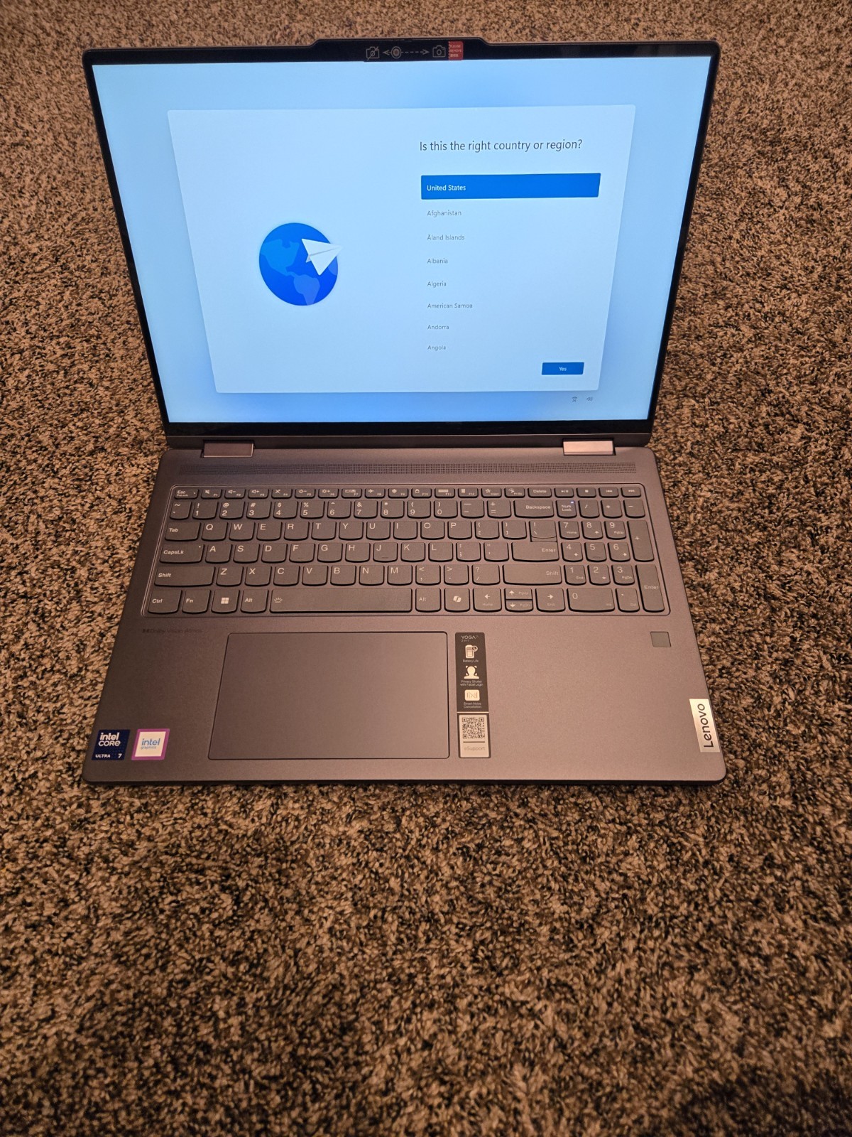 Lenovo Yoga 7i 2-in-1 16″ 2K Touchscreen Laptop, Ultra 7 155U, 16GB, 1TB SSD