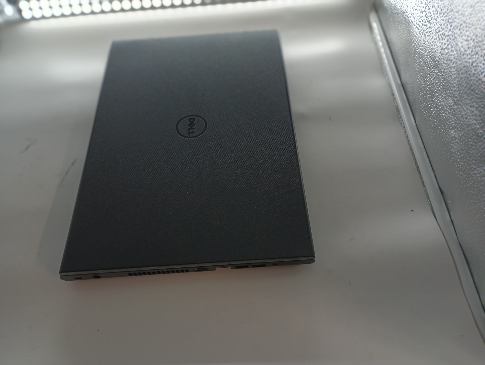 2459 Inspiron3543 w/charger.i5-5200U.8GB.1 TB HDD.15.6″.Optical.W11. Nice!