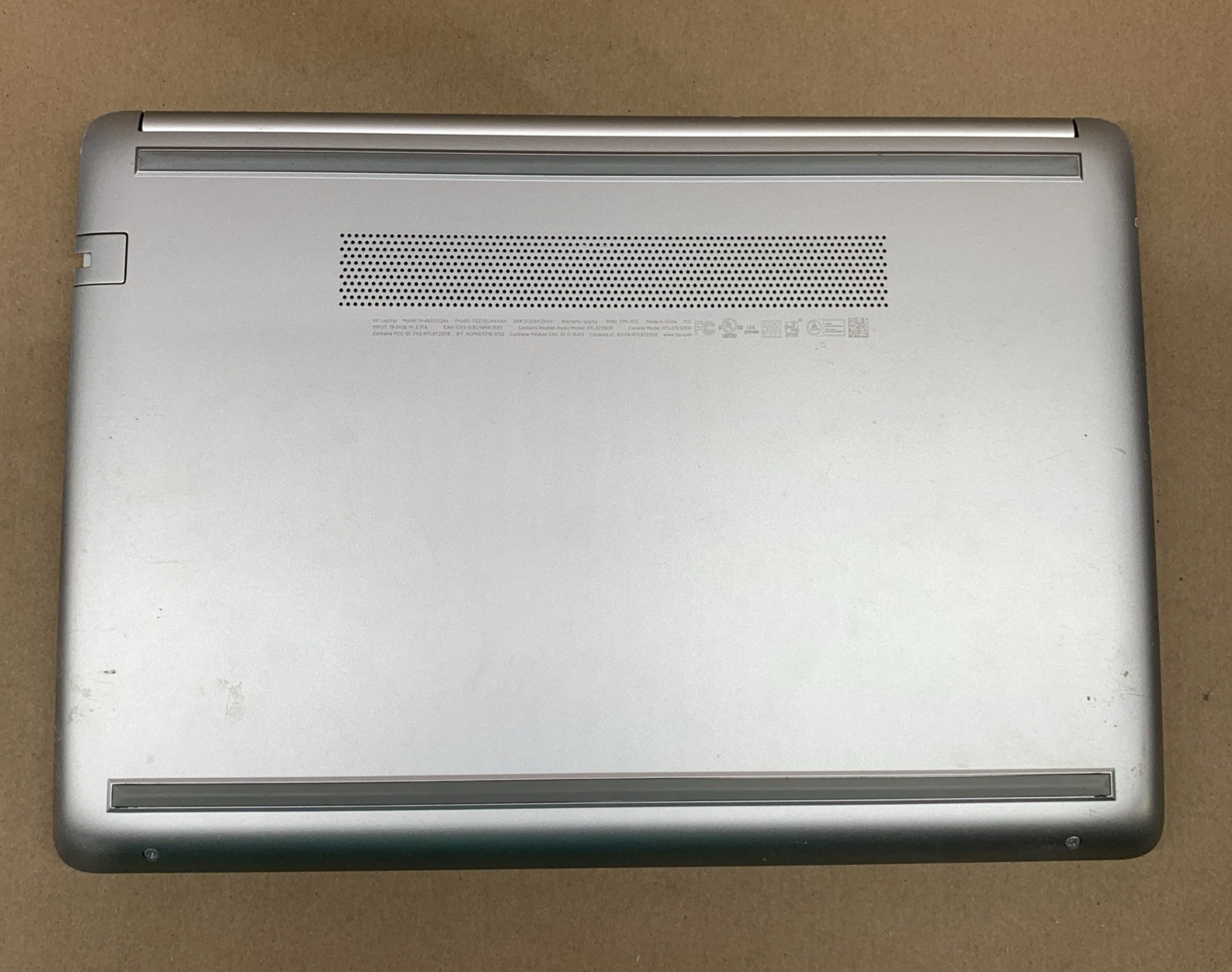 HP Laptop 14-dk0xxx, AMD A9-9425 R5 @ 3.2GHz, 4GB RAM, 128GB SSD, W10P