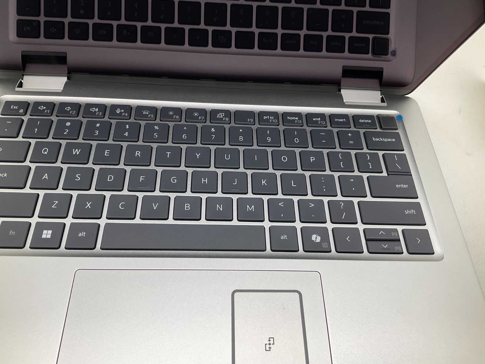 Dell Pro 13 Plus Laptop Touch 13.3″ Core Ultra 7-265V 32GB 512GB Warnt 12/2028