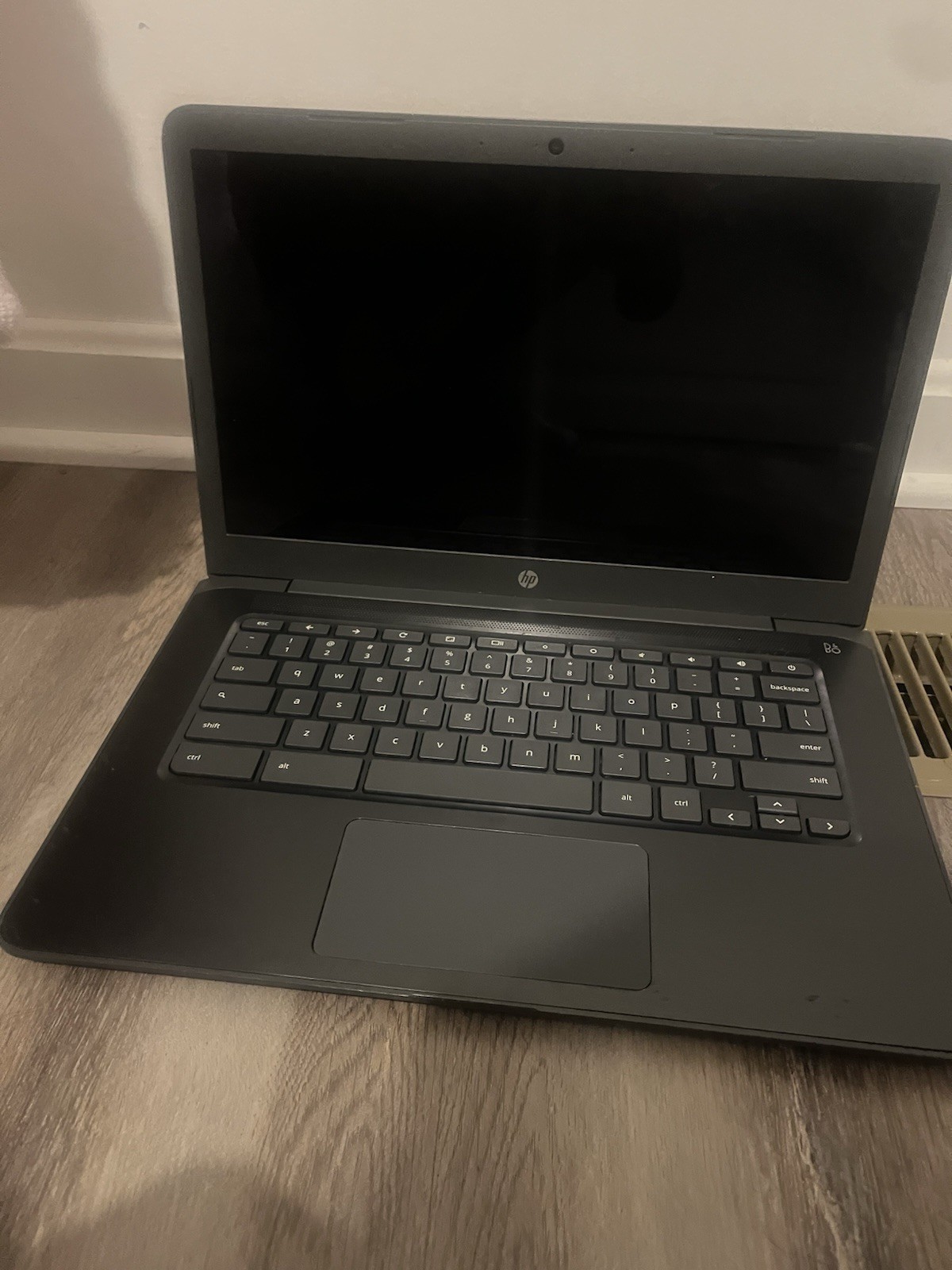 HP Chromebook 14 G5 14 inch | 32GB | AMD A6 | 1.8GHz| 4GB RAM No Power Adapter