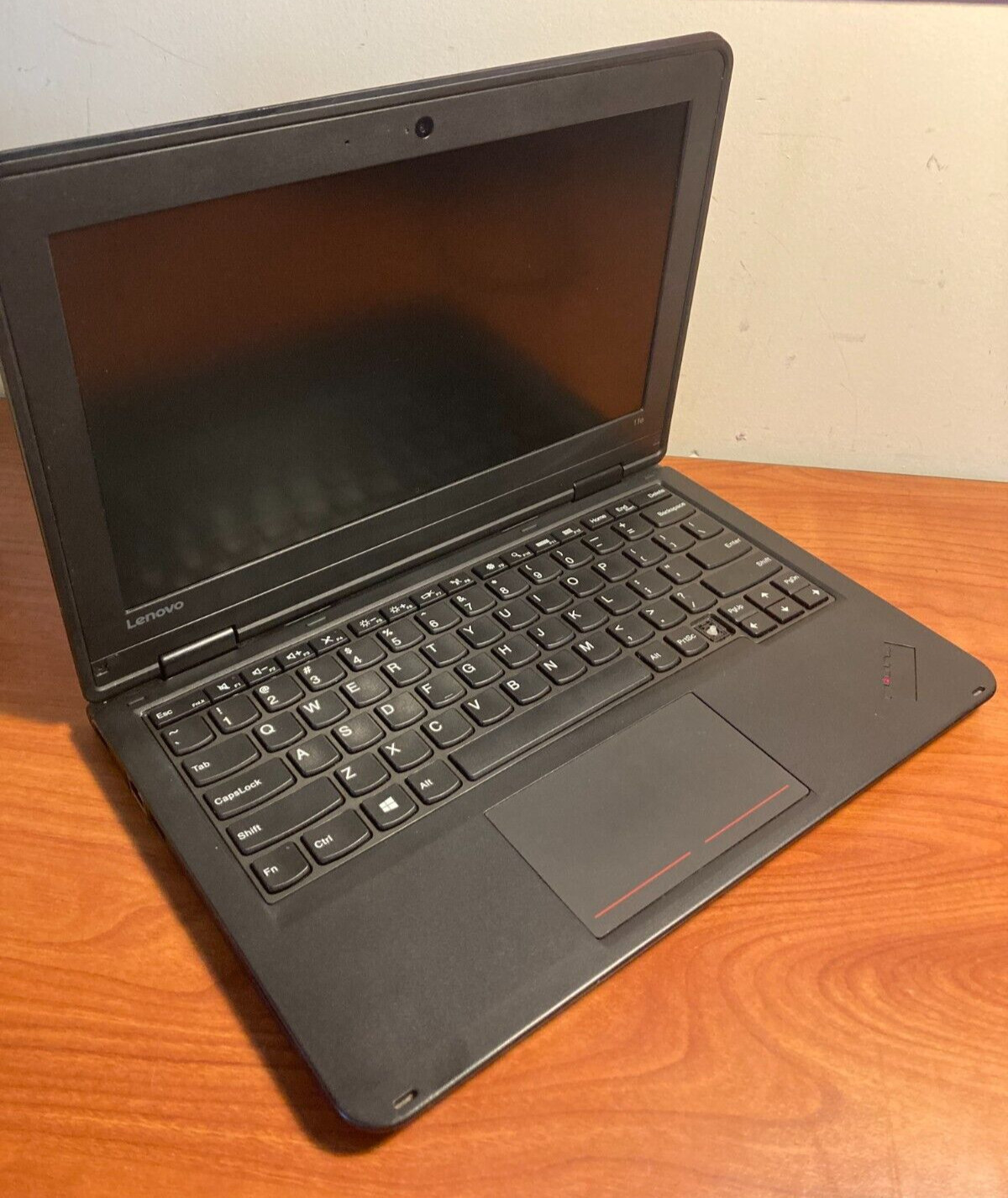 Lenovo ThinkPad 11e 11.6″ Intel Celeron N3160 1.6GHz 4GB RAM 128GB SSD **READ**