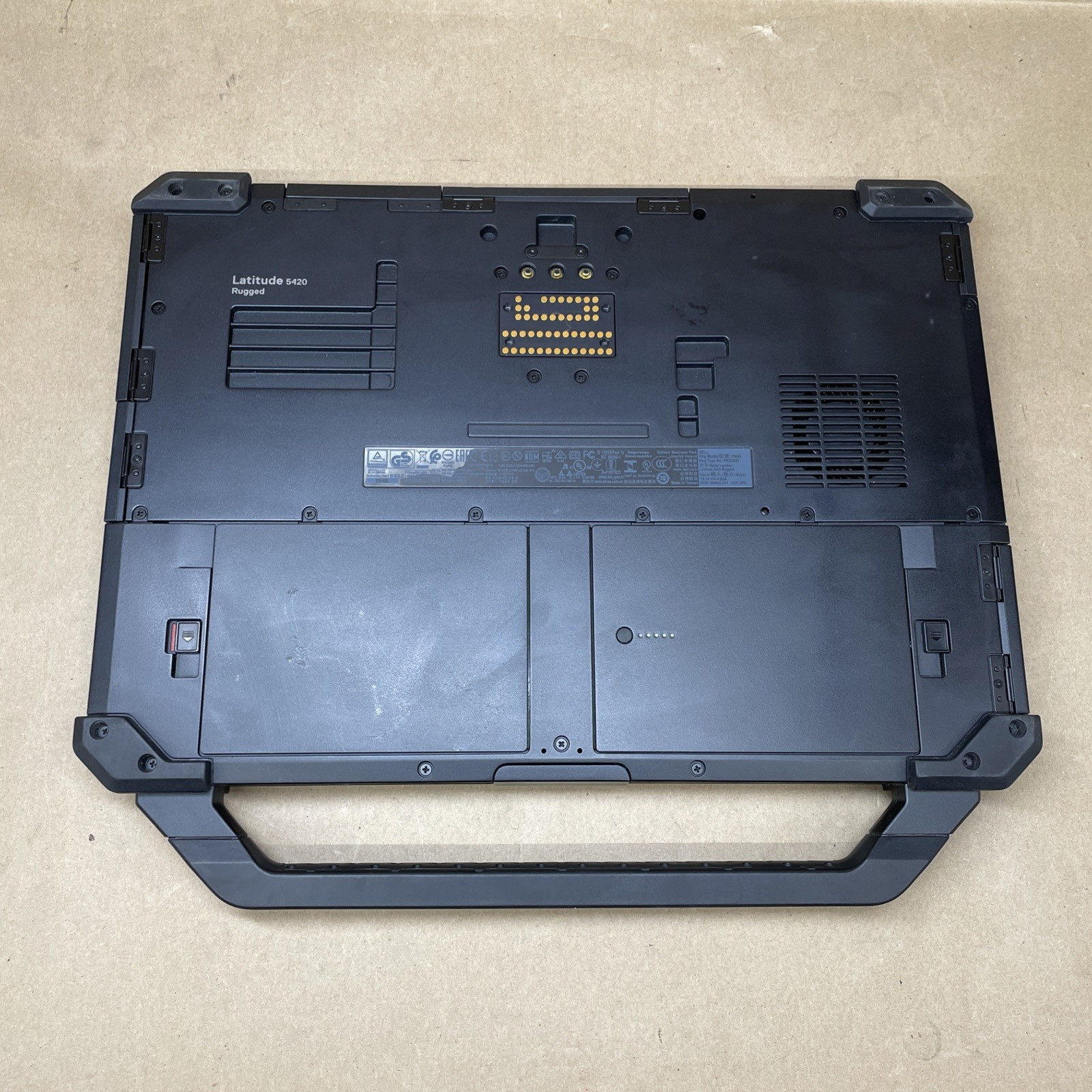 Dell Latitude 5420 Rugged Intel Core i3-7130U@2.70GHz 8GB RAM NO SSD *READ*