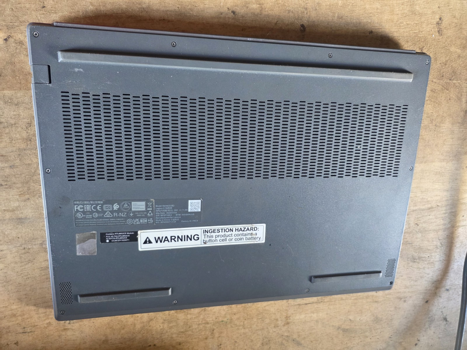 Lenovo LEGION 5 16IRX9 16″ Laptop Intel Core i9-14900HX 32 GB 1 TB Rtx4060 B