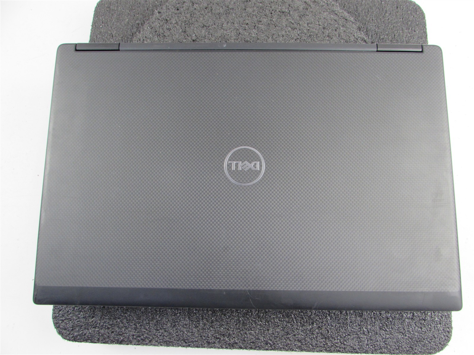 DELL PRECISION 7730 CORE I7-8750H NO SSD 64GB RAM NVIDIA QUADRO P3200 NO O.S