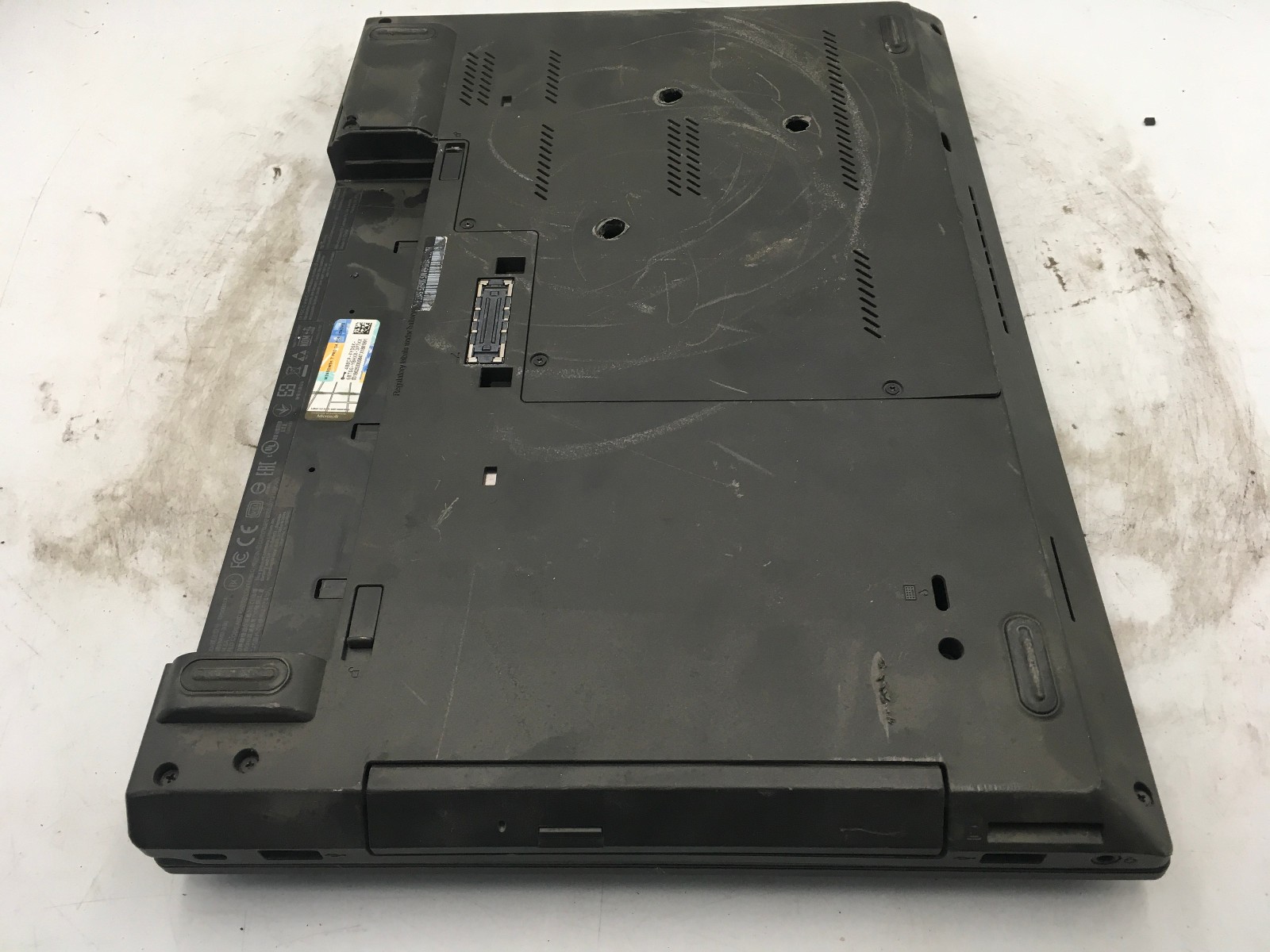 LENOVO THINKPAD L440 – FOR PARTS/DRILLED MOBO – INTEL I5 4TH GEN – 4GB RAM – BB!