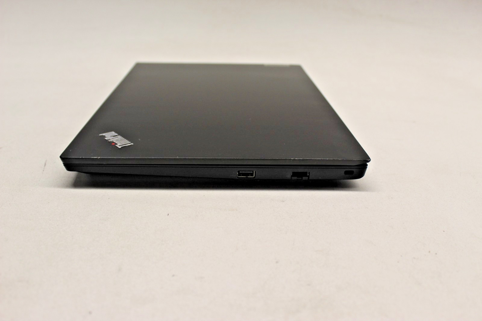 Lenovo Thinkpad E15 G4 AMD Ryzen 5 5625U 256 NvME 16GB DDR4 Win11home * See Desc