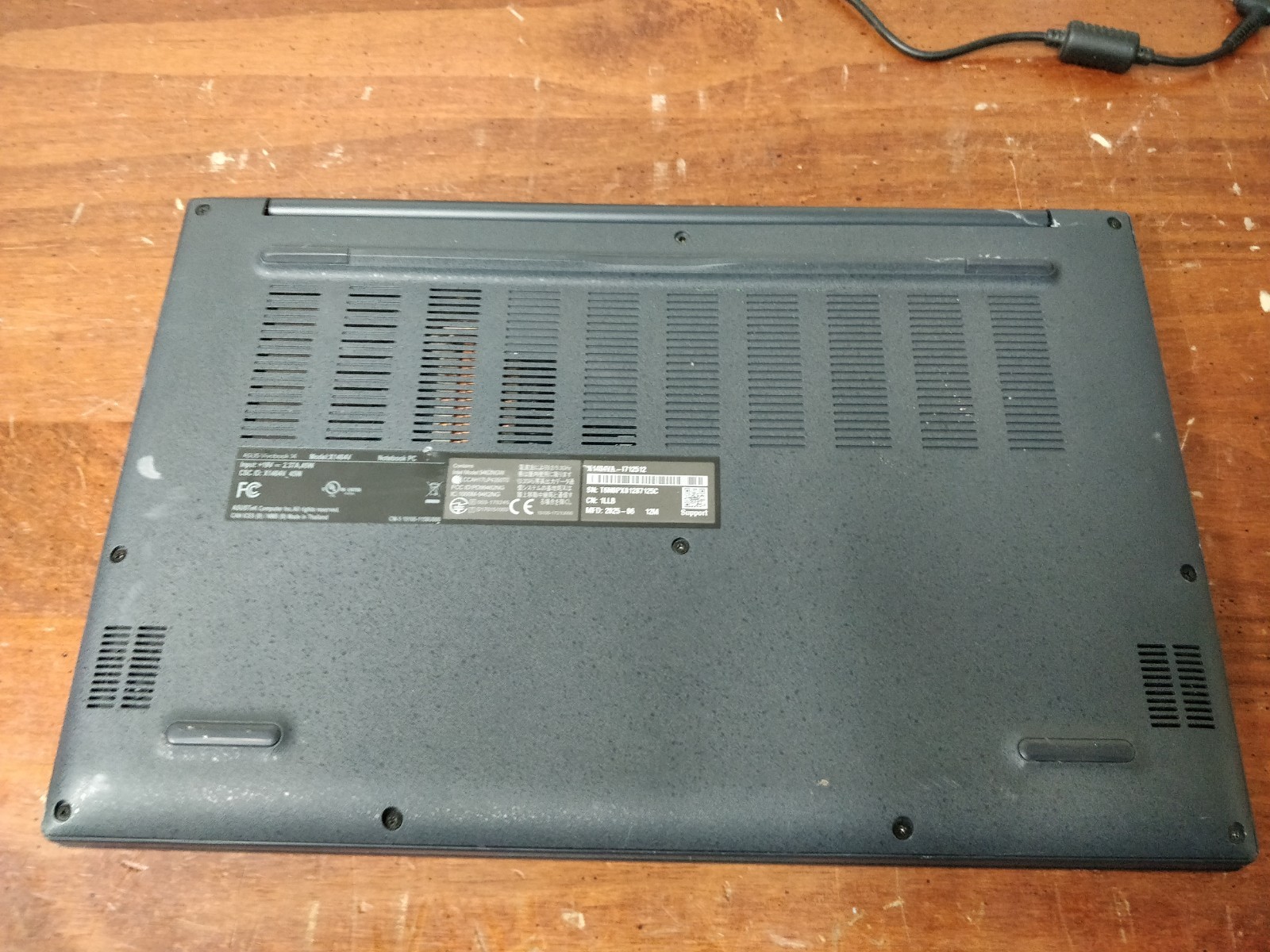 Asus Vivobook X1404V INTEL CORE I7-1215U@1.20GHz 8GB RAM NO DRIVE PARTS 9000