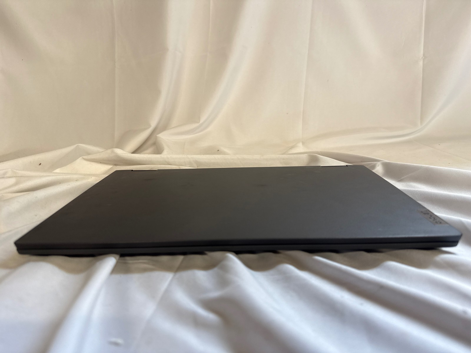 Lenovo IdeaPad Flex 5 14ARE05 Ryzen 5 4500U 16GB 256GB SSD 14″ Screen Crack