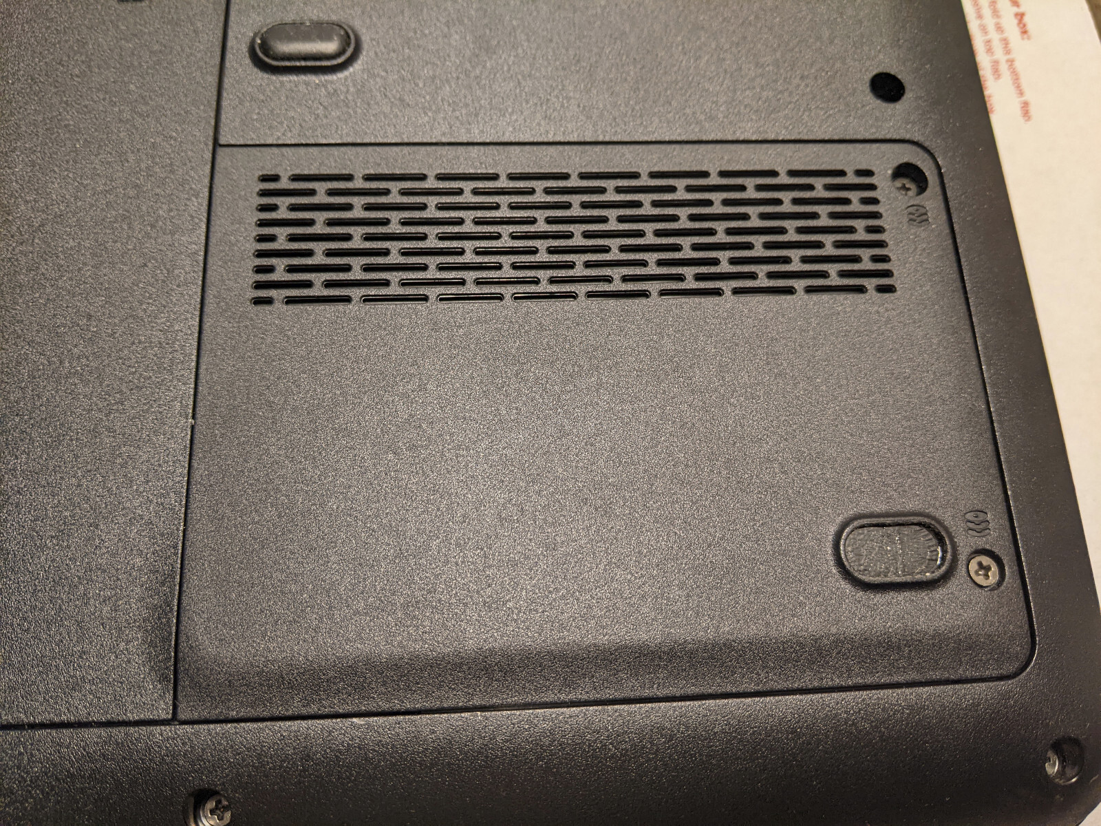 HP Pavilion 15.4 Dv6000 (Dv6305us) Laptop (AMD Turion 64 X2 TL-50 1.6Ghz)