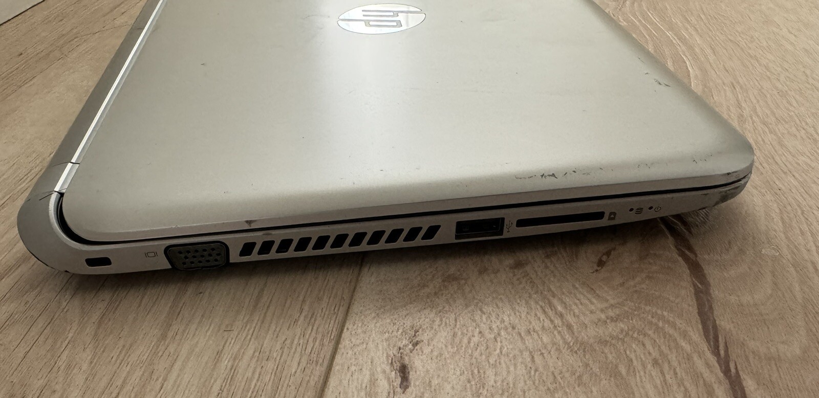 HP ProBook 650 G1, 4GB,Ram 250GB HDD AMD A4-1250 APU