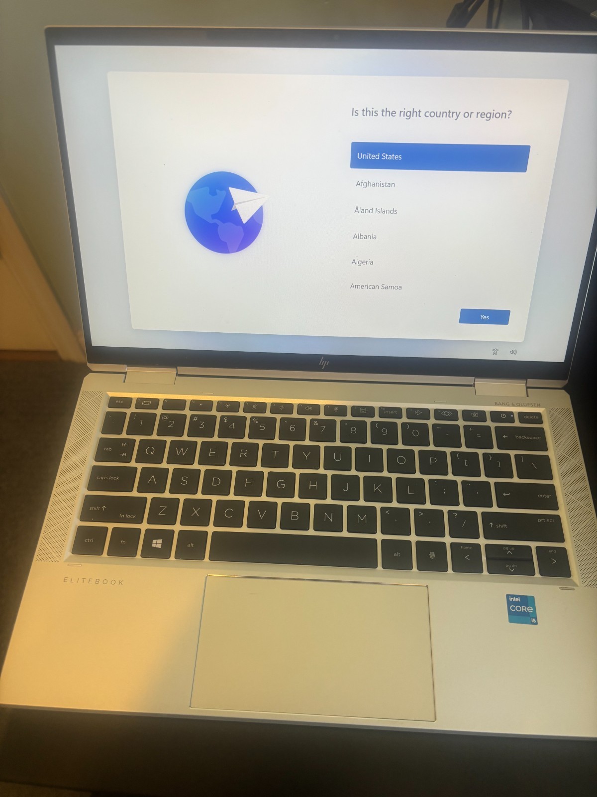 HP EliteBook x360 1030 G8 1TB 16GB Intel GEN I5-113567 240