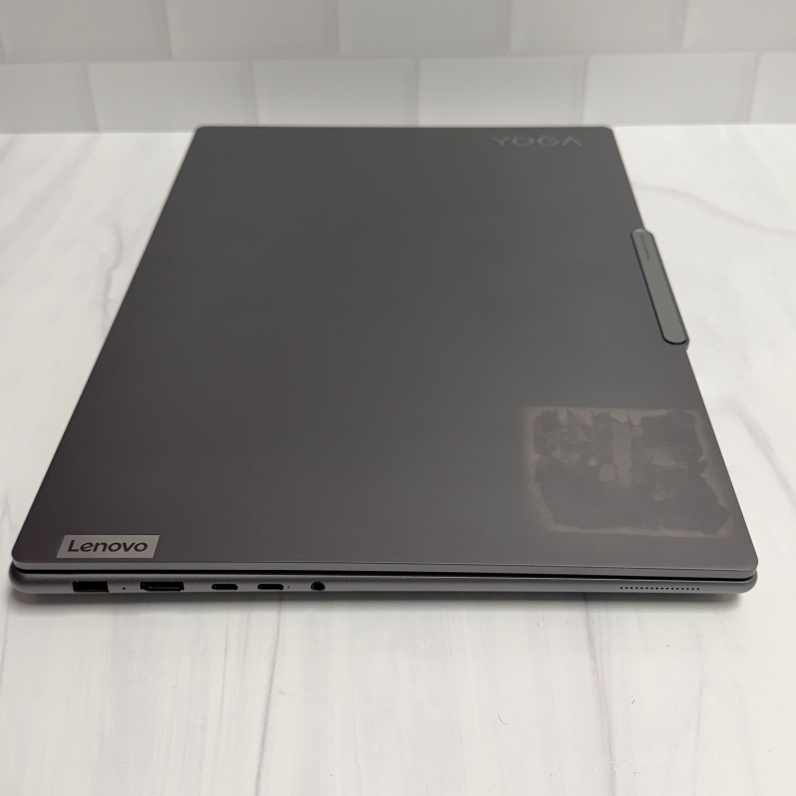 Lenovo Yoga Pro 9 Core Ultra 9 32 GB RAM 1 TB HD NVIDIA GeForce RTX 4050 #H419