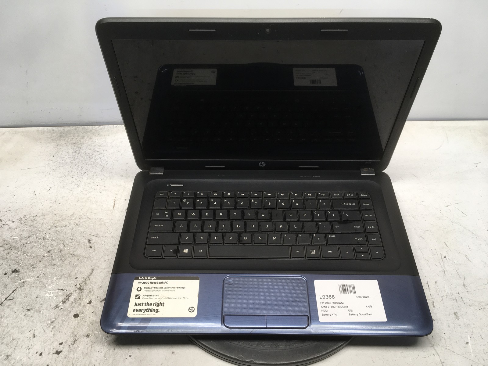 HP 2000-2D19WM AMD E-300 1300MHz 4 GB NO HDD No Batt