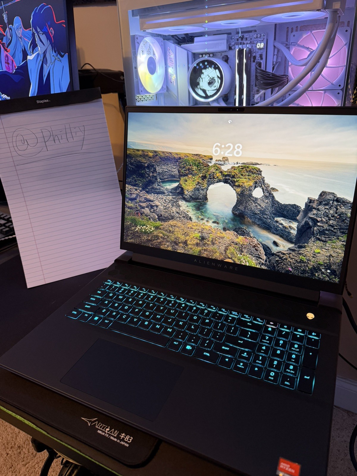 Alienware M18 R1 18″ FHD+ 480Hz AMD Ryzen 9 7845HX 32GB RAM 1TB SSD RTX 4070