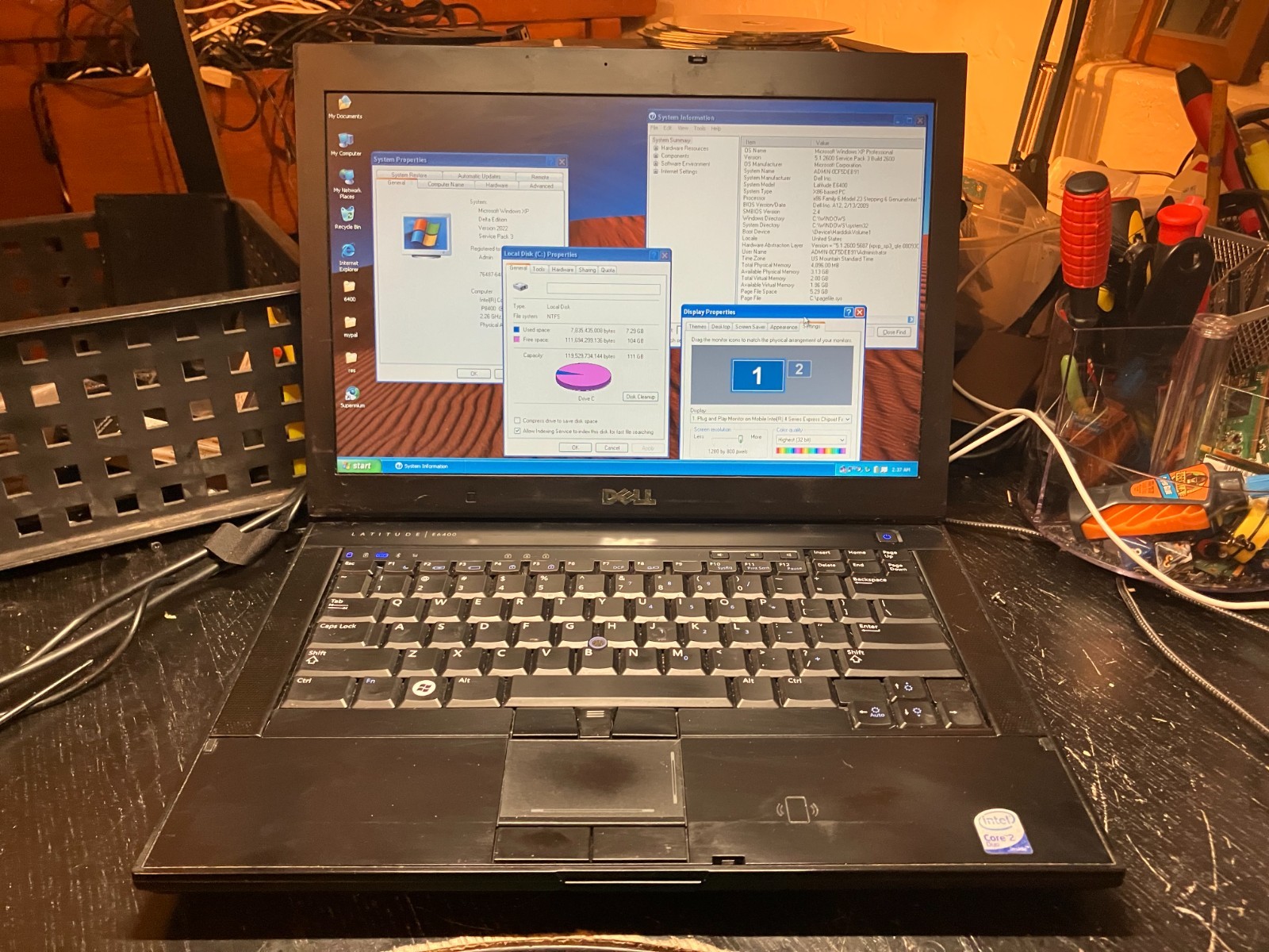 Dell Latitude E6400 14″ Vintage Laptop C2D 2.26GHz 120GB SSD 4GB RAM Win XP Wifi