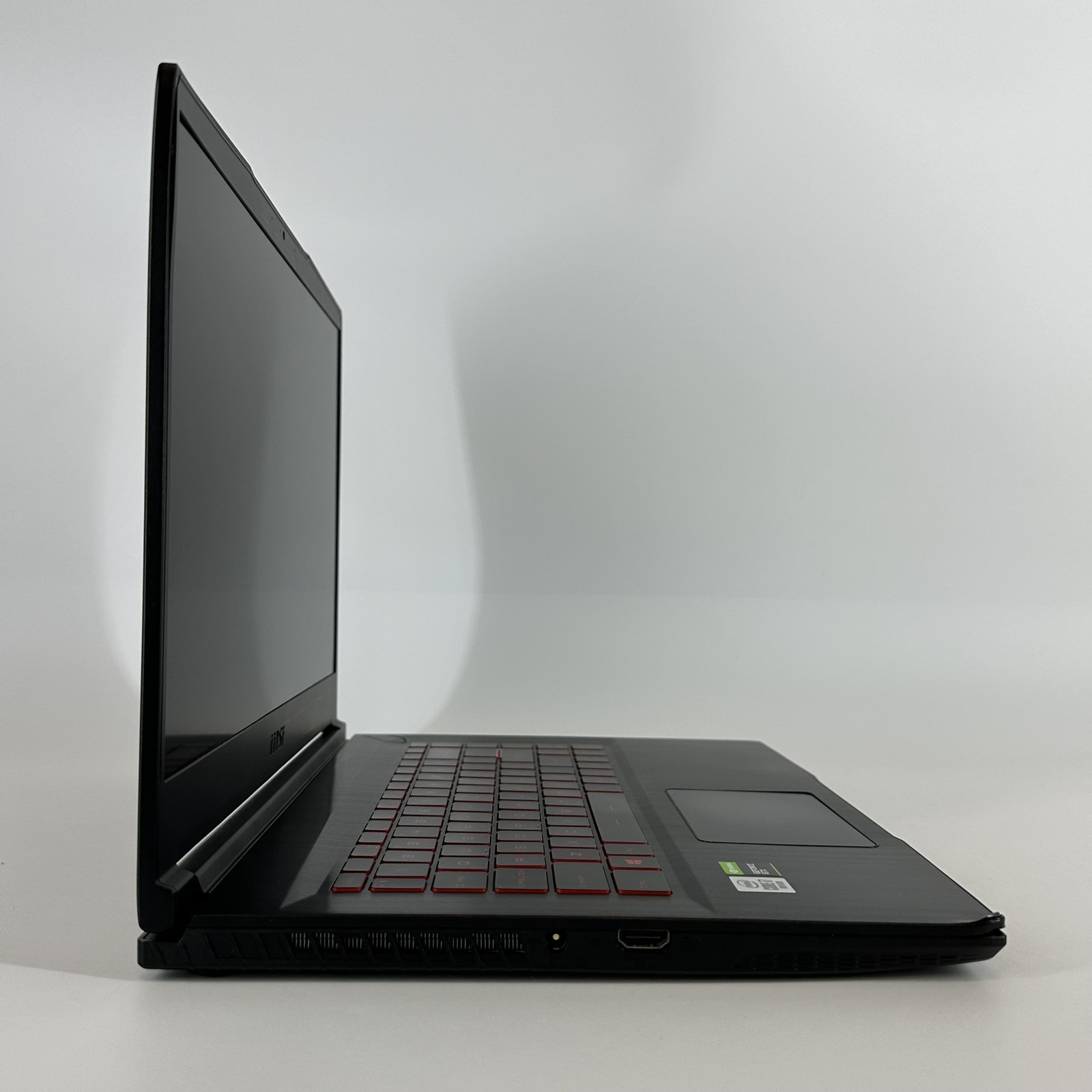 MSI Thin GF65 15.6 FHD 144Hz i7-10750H 2.60GHz 8GB 512GB SSD GTX 1660 Ti Good