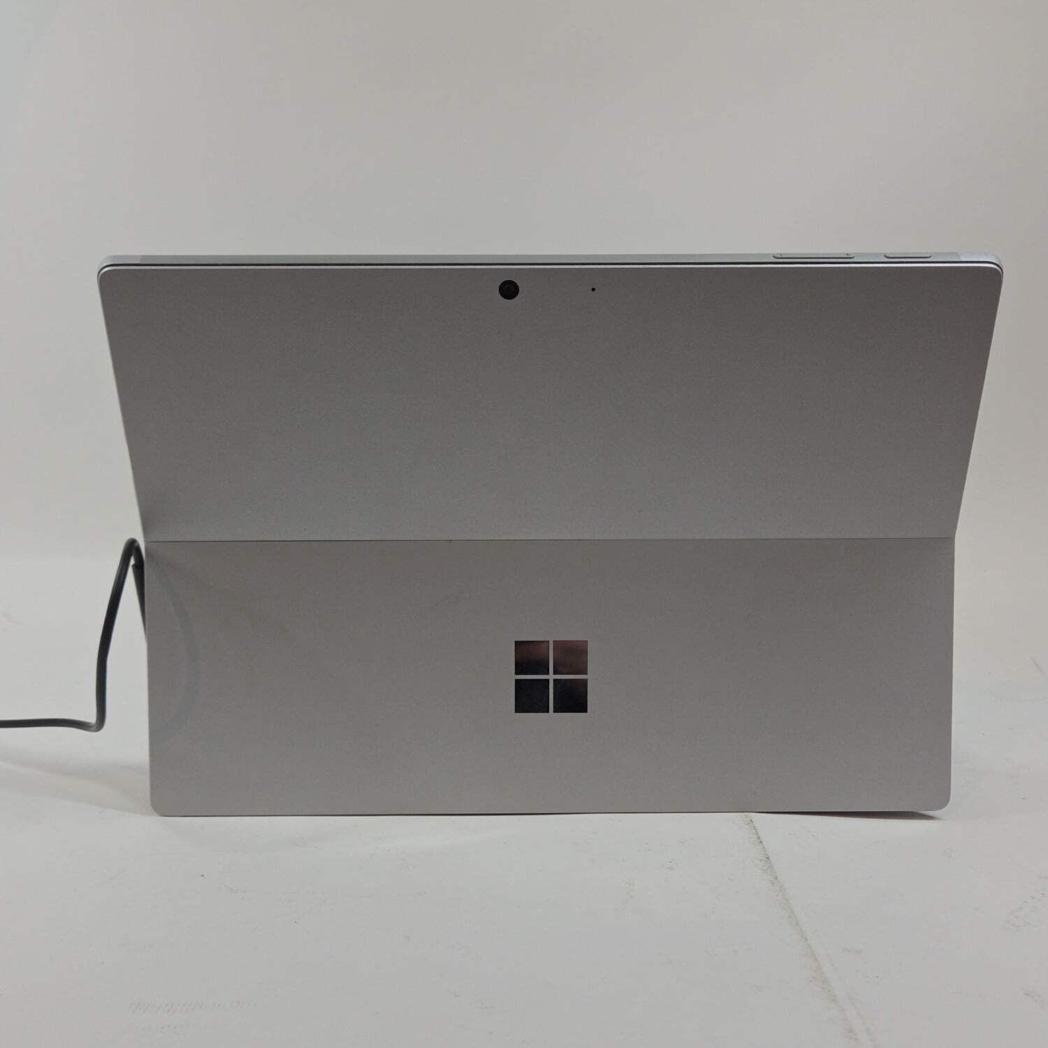 Broken Microsoft Surface Pro 7 1866 12.3″ i3-1005G1 1.2GHz 4GBRAM 128GB SSD READ