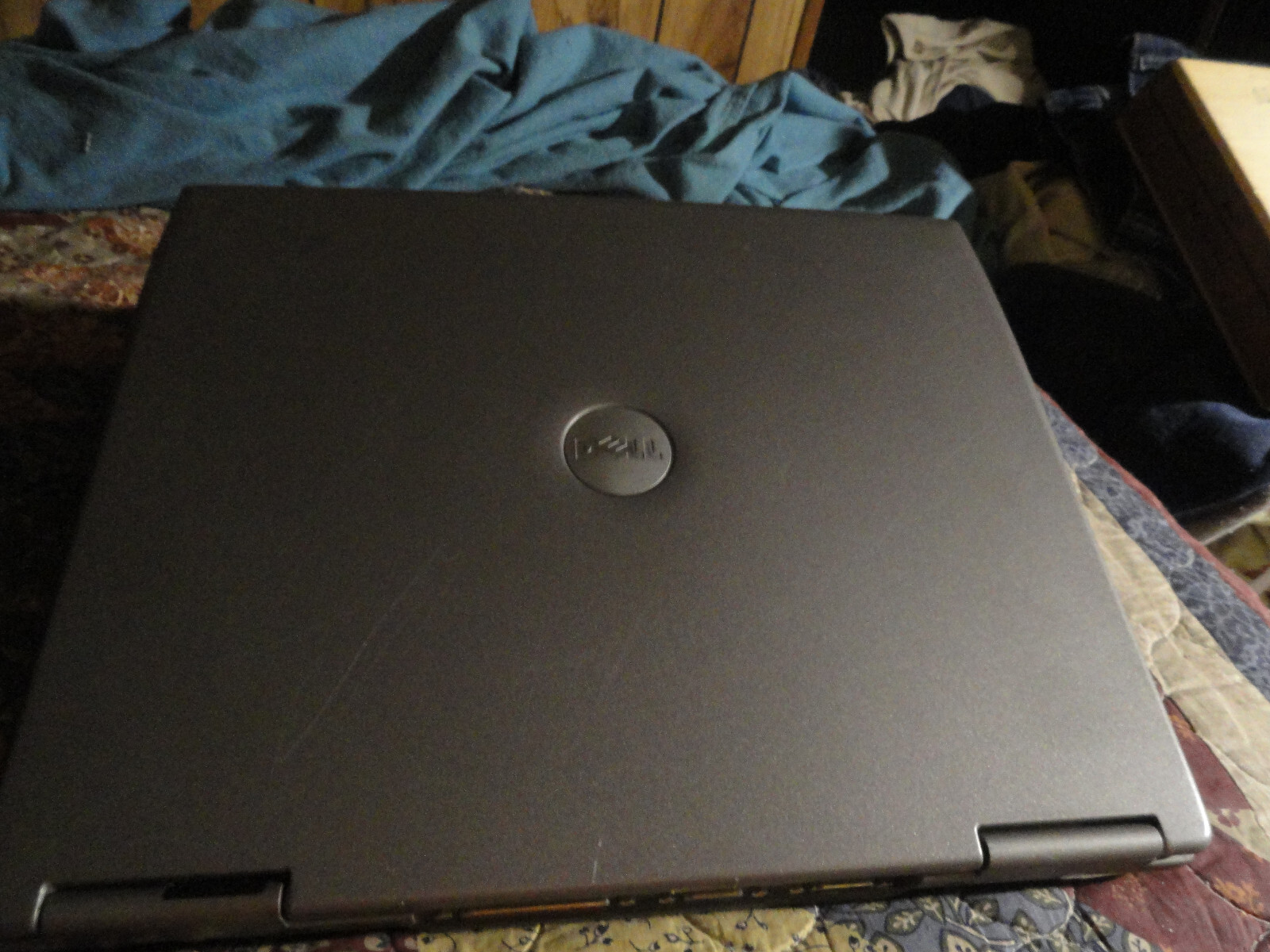 Dell Latitude D600 Celeron M 1.50GHz 80GB HDD 512 MB RAM Windows XP Pro SP3