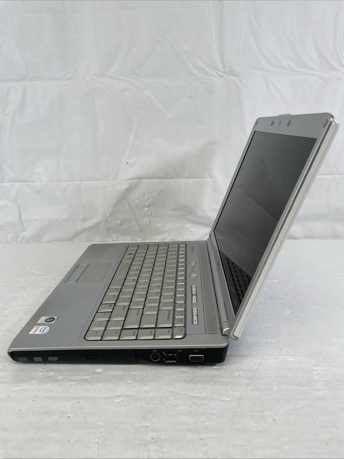 Retro Dell Inspiron 1420 14″ Intel Core 2 Duo 1.5GHz 2GB RAM 160GB HDD WinXP