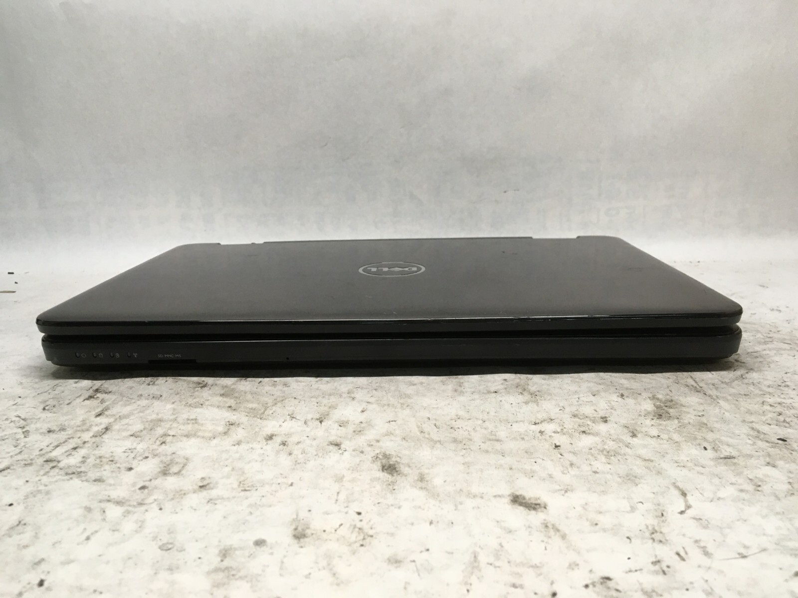 Dell Inspiron N5040 15″ (AS IS) Intel Core i3 1st Gen – JZ