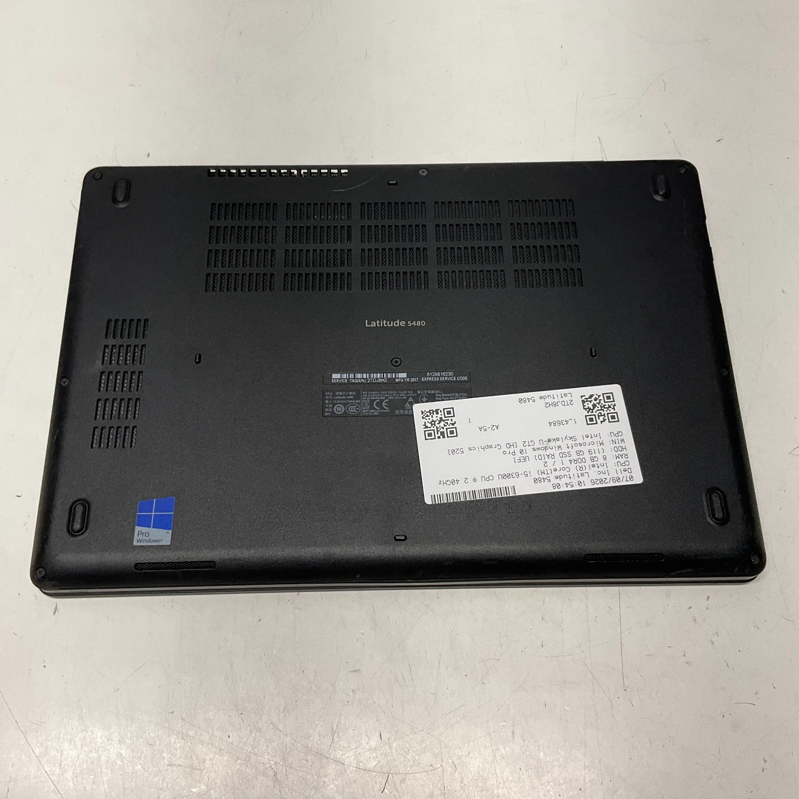 Dell Latitude 5480 14″ Intel Core i5-6300U 2.40GHz 8GB 128GB SSD Windows 10 Pro