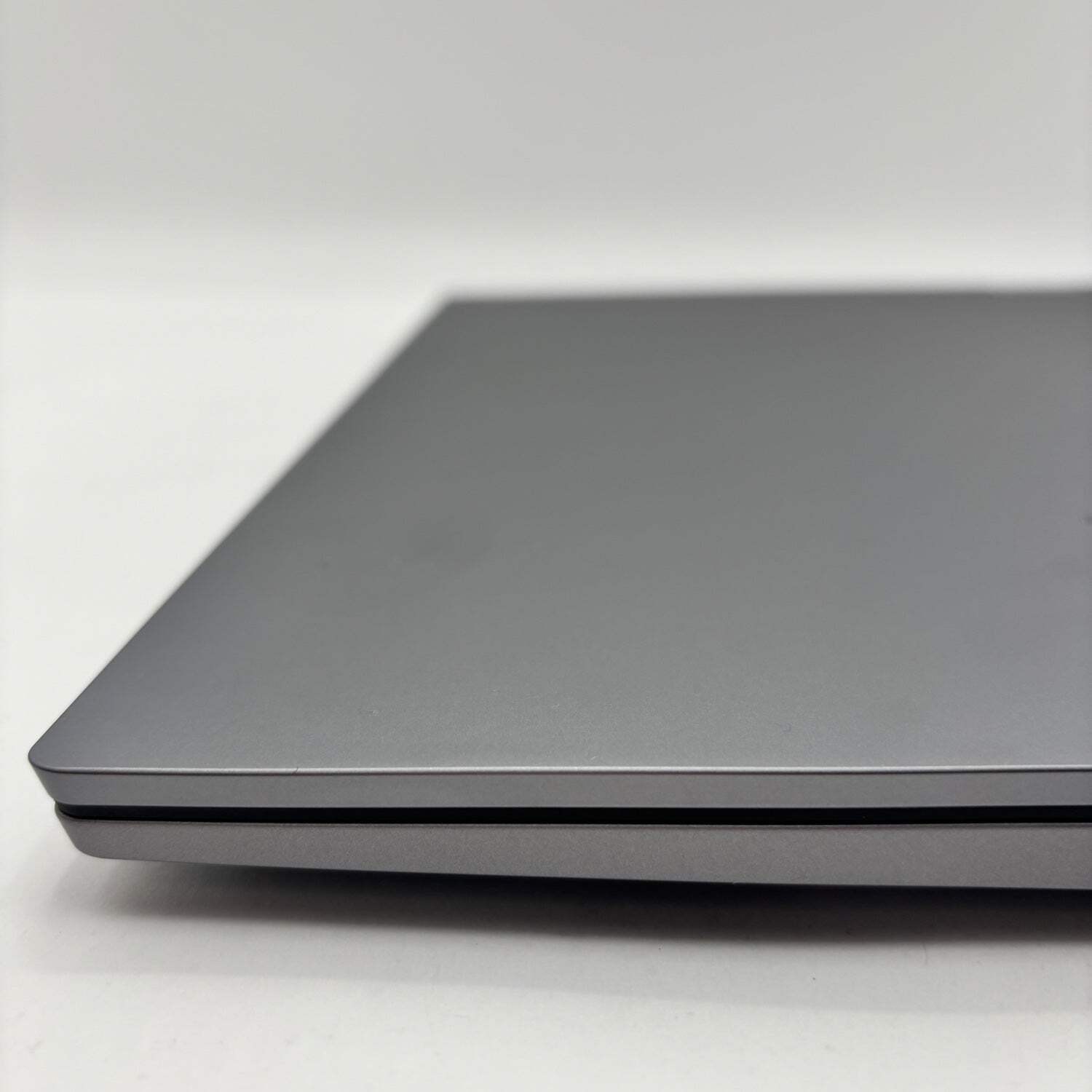 Lenovo Thinkbook 16 G9 21US 16″ Core 7 240H 2.5GHz 16GB RAM 512GB SSD