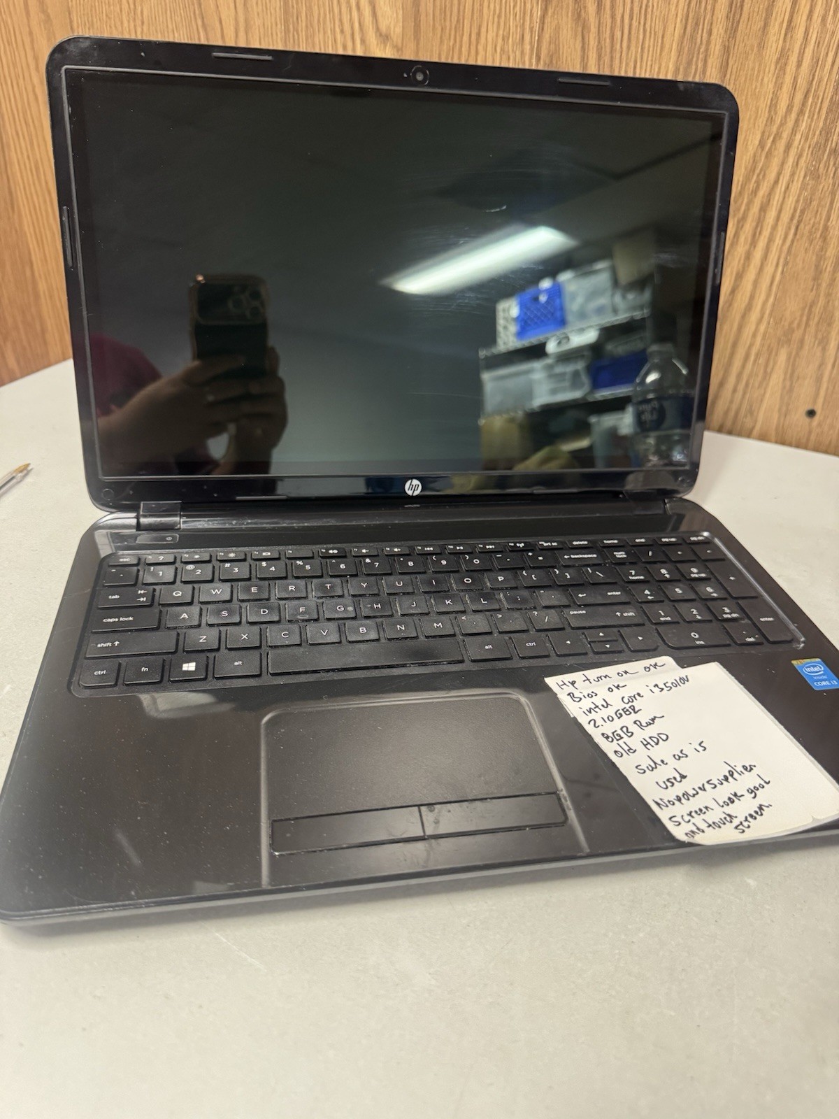 HP Laptop 15.6” Intel Core i3-5010U 2.10GHz 8GB RAM No HDD No Charger As-Is