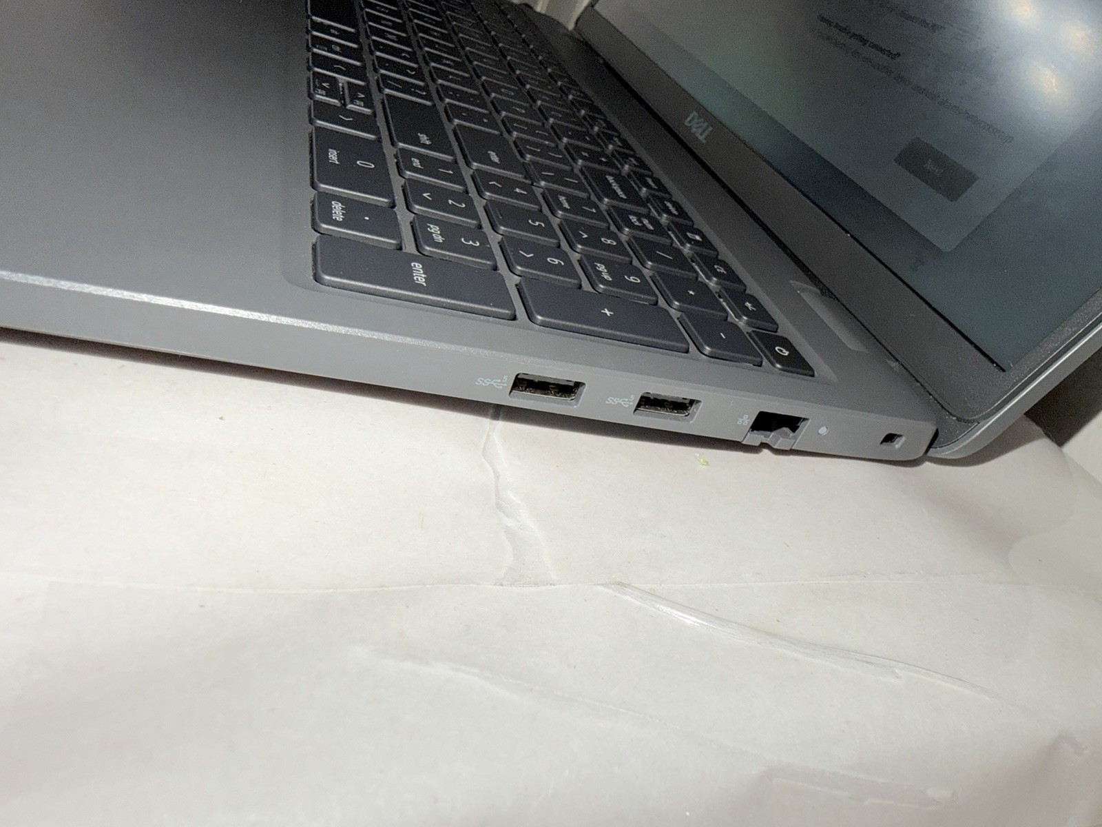 Dell Latitude 3540 15.6 HD, 256GB HD, 16GB RAM, i5, Windows 11 Pro