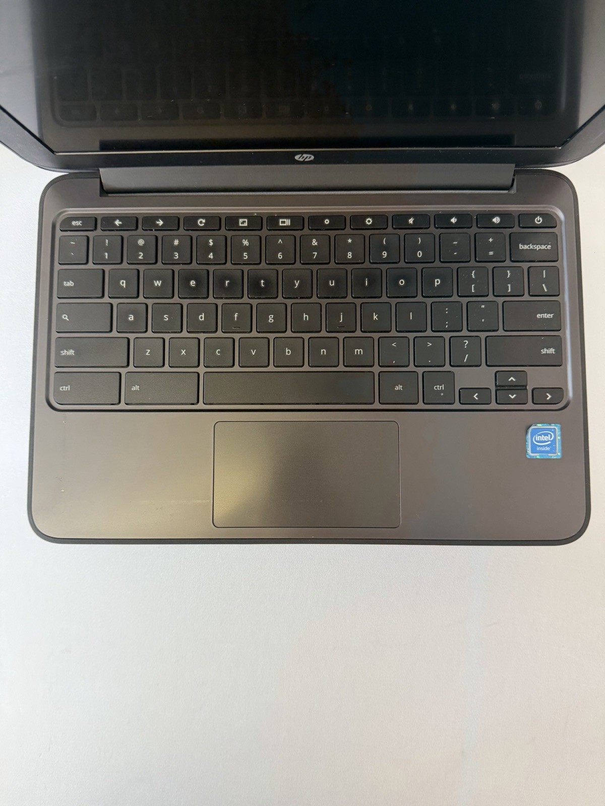 HP Chromebook 11 G4 Laptop – Light Leaking in Screen-Read Des