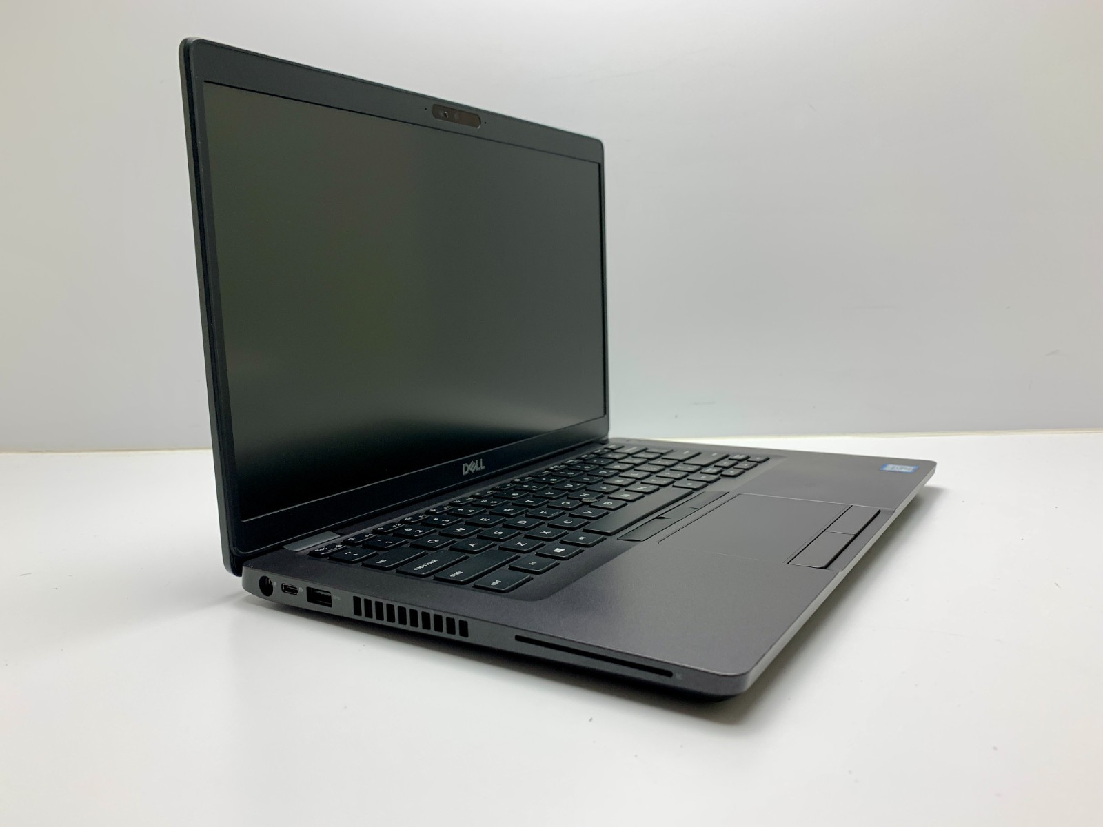 Dell Latitude 5400 | i5-8365U | 8GB RAM | 256GB NVMe | LINUX