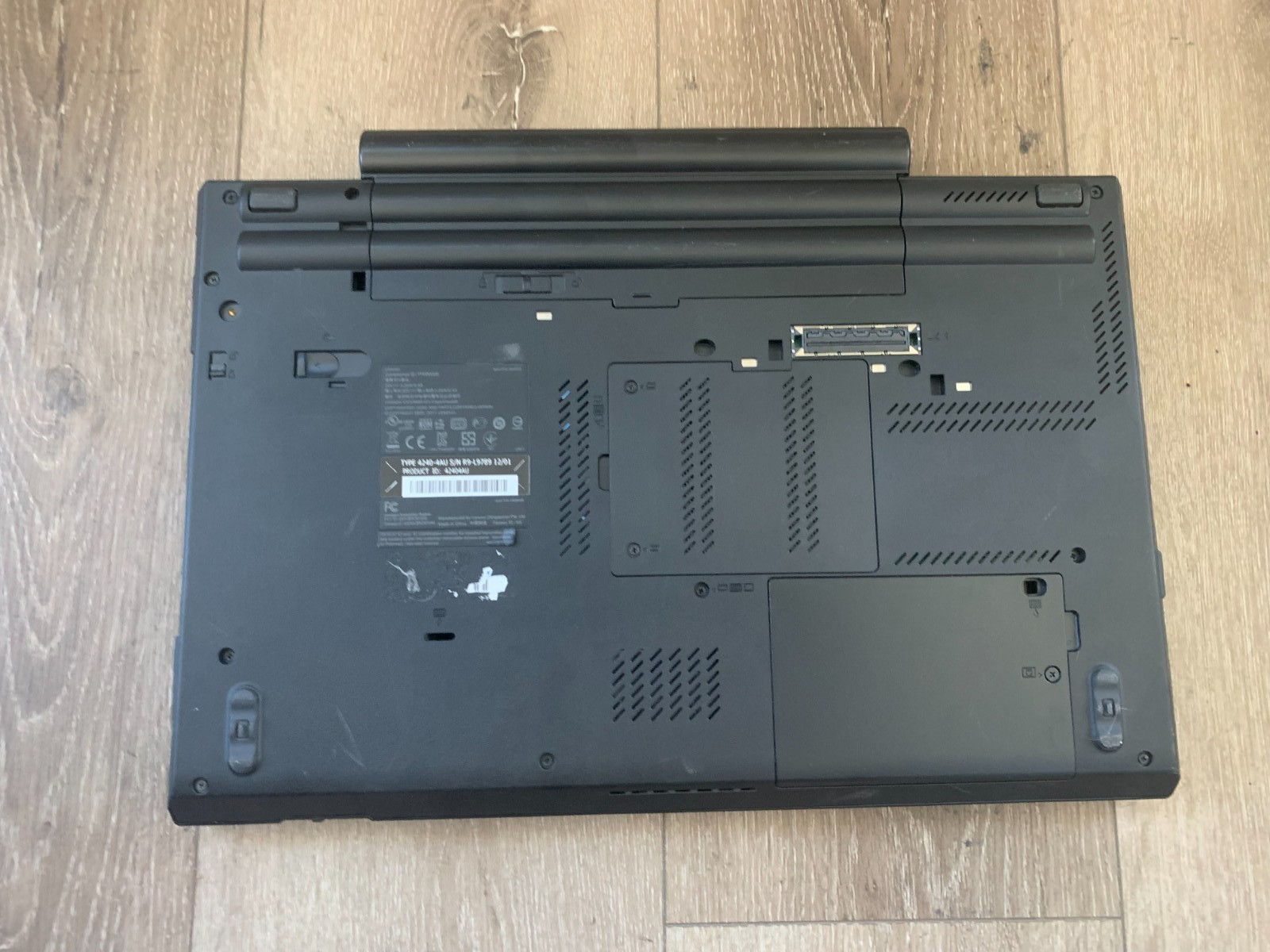 Lenovo ThinkPad T520 15.6″ Intel Core i5-2520M 2.50GHz 4GB RAM 500GB HDD Win 10