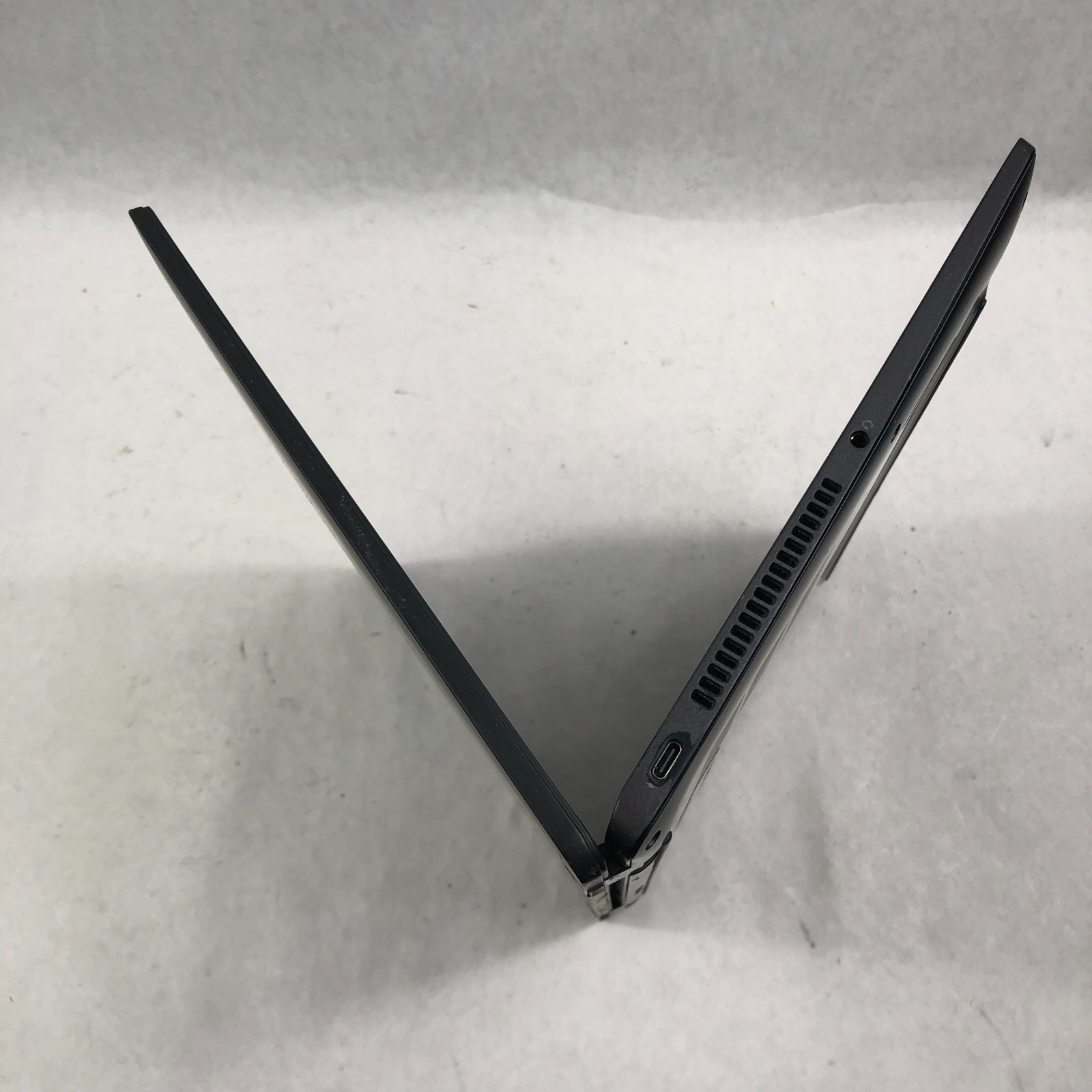 Dell Latitude 7420 2 in 1 Laptop Core i5-1145G7 2.60Gz 16GB RAM 256GB SSD W11P