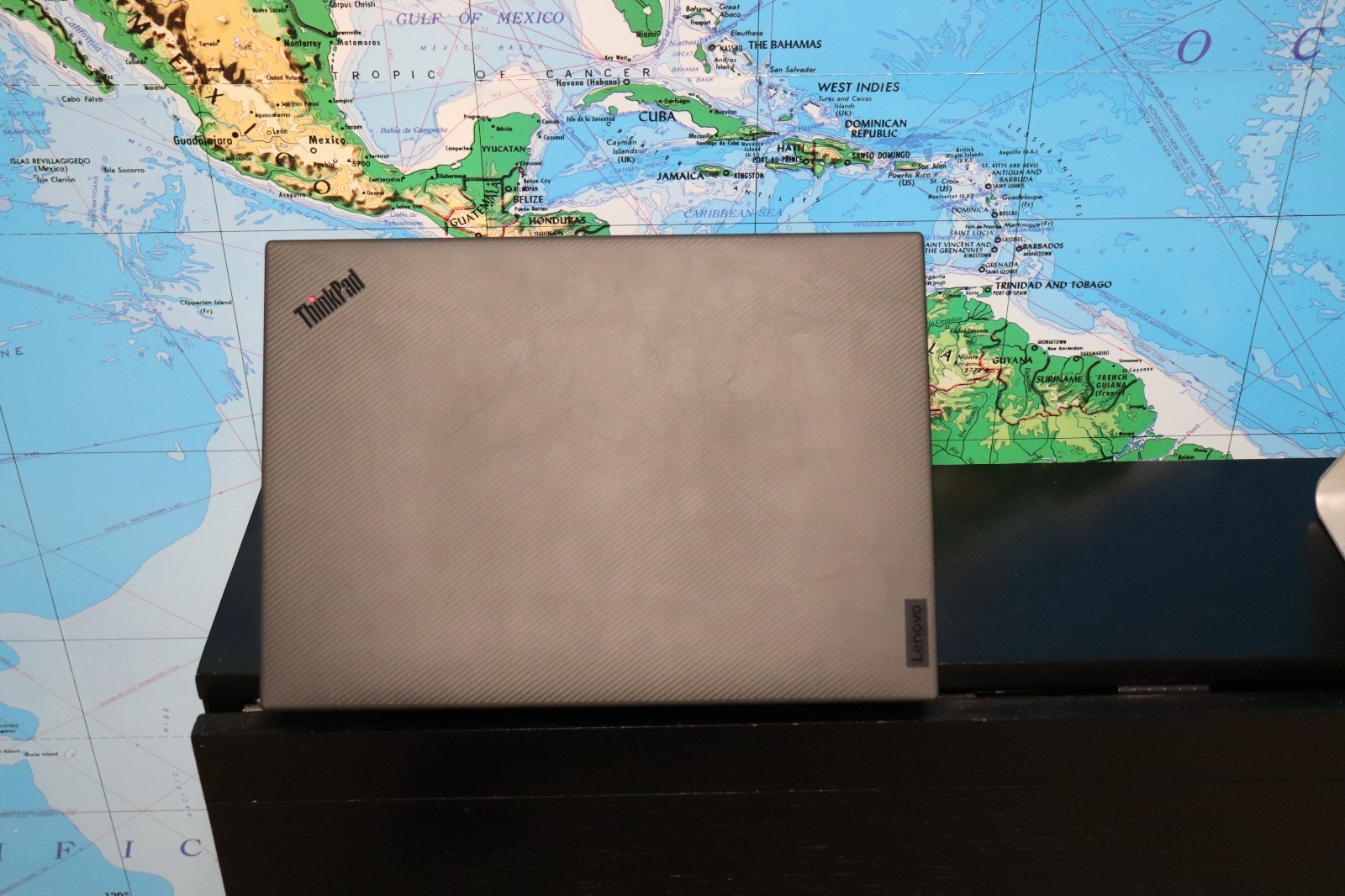 #4 Lenovo Think Pad P1 Gen 6 16 OLED 2.6 GHz i9-13900H 32GB 1TB SSD RTX 2000 Ada