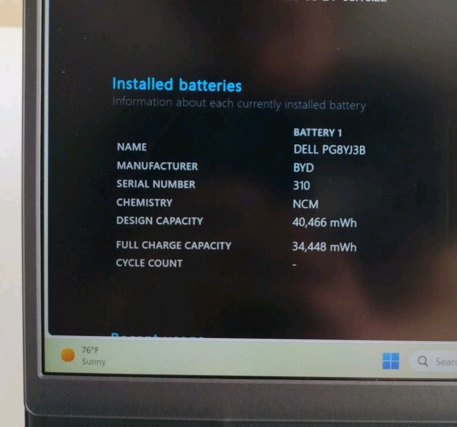 Dell Inspiron 15 3520 i5-1235U, 8GB RAM, 512GB SSD, Charger Included Win11 Mint