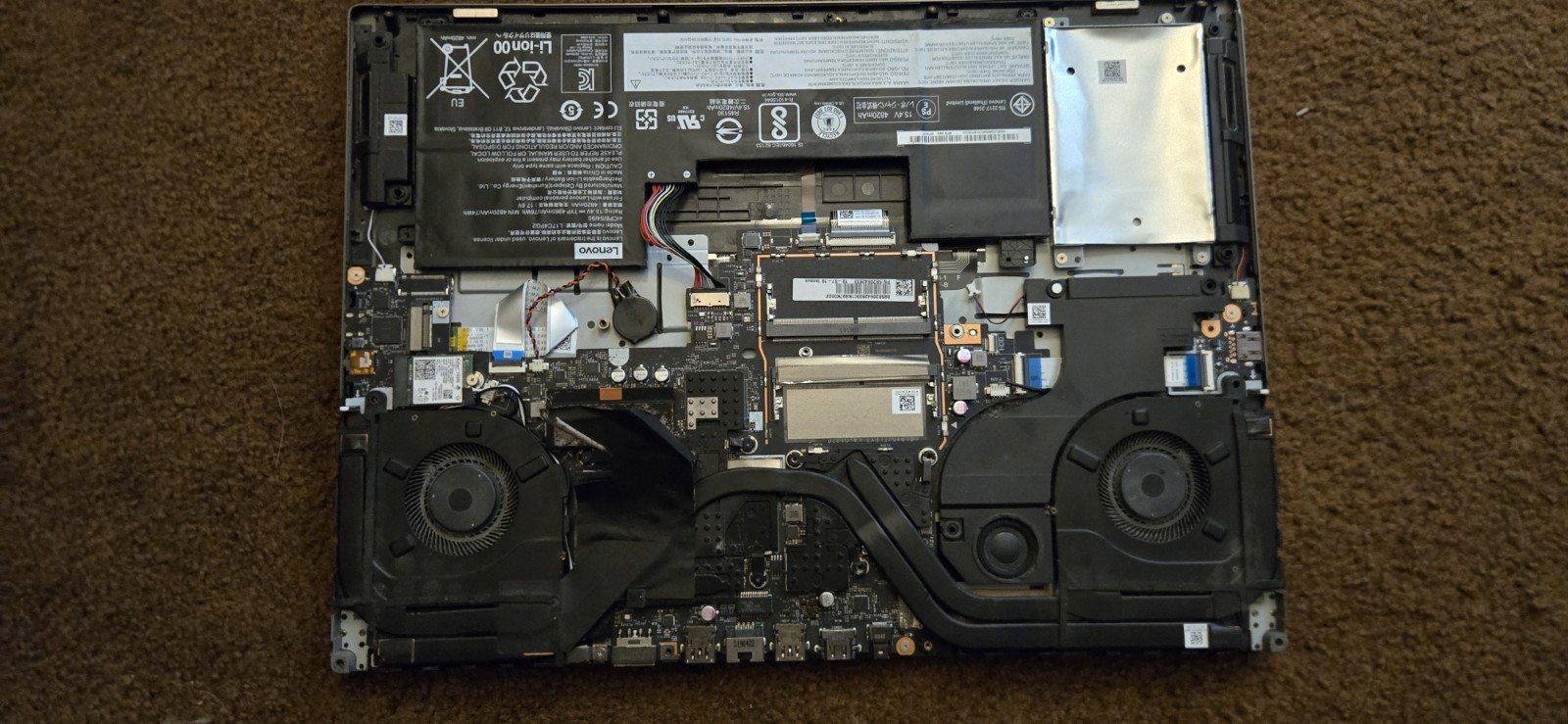 For Parts / Not Working Lenovo Legion Y740 17 inch i7-9750H RTX 2070