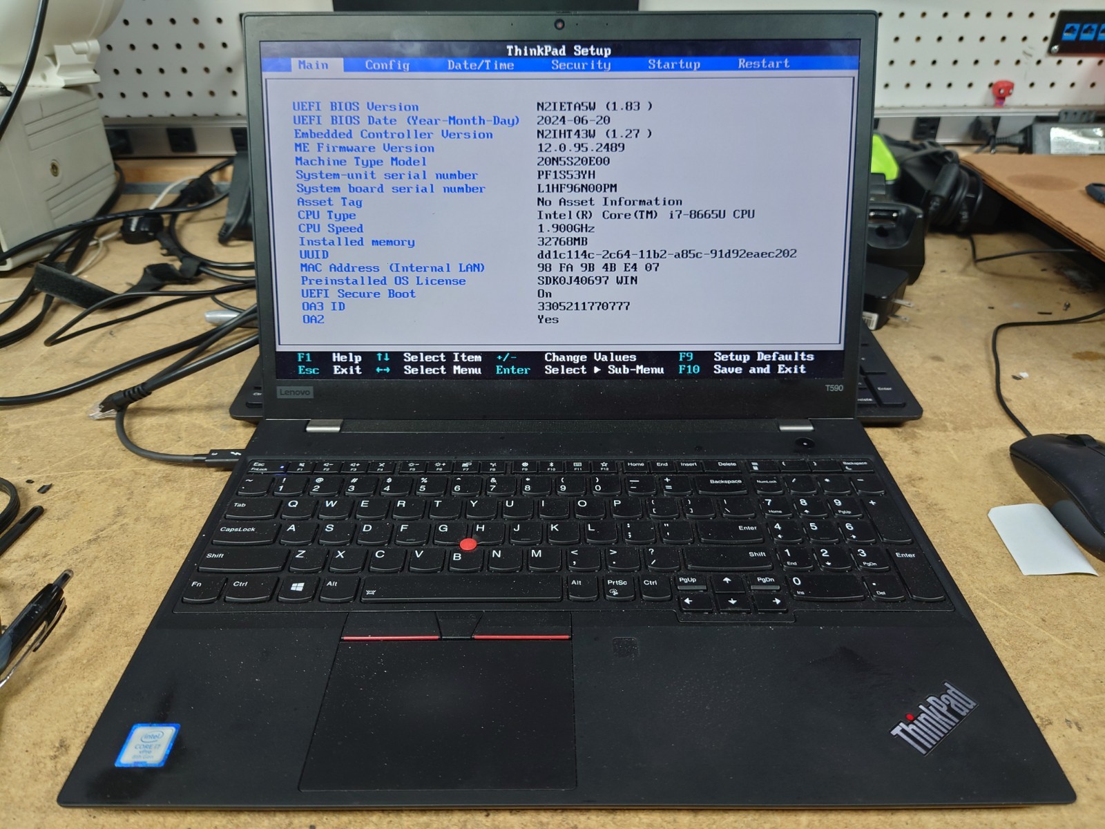 Lenovo ThinkPad T590 15.6″ FHD i7-8665U 32GB RAM No OS/SSD