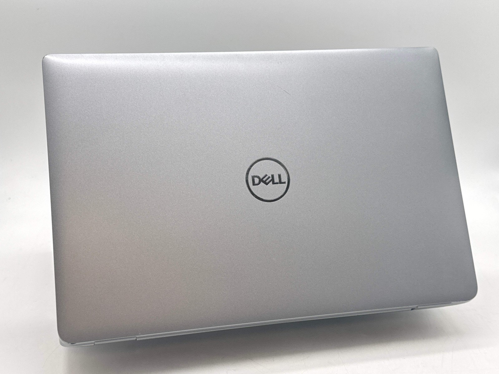 2025 Dell Latitude 5450 14″ Core Ultra 7 165U 16GB 512GB SSD w/ Charger