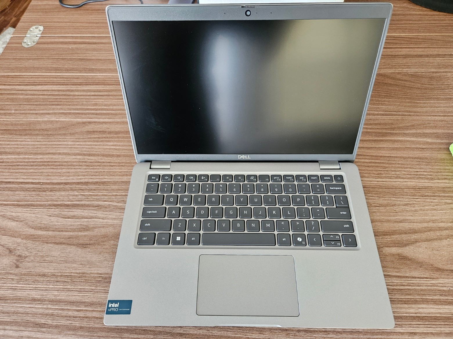 Dell Latitude 5450 14″ Core Ultra 7 165U 16GB DDR5 512GB IR Cam WiFi 6E Backlit