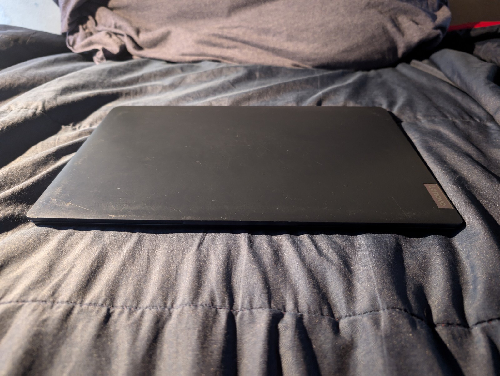 Lenovo IdeaPad 1i 15.6″ HD Laptop 4GB RAM, 128GB PCIe Athlon Silver 7120U