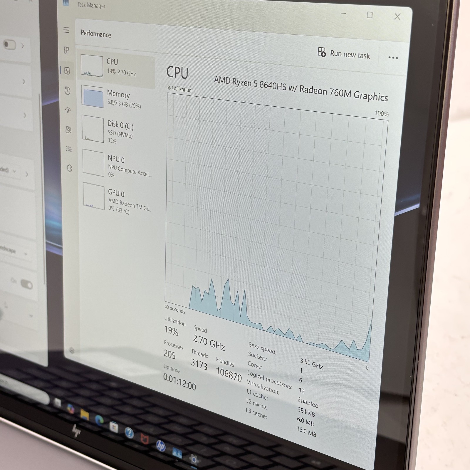 HP Envy x360 16-ad0013dx Win 11 AMD Ryzen 5 8640HS 3.5GHz 8GB RAM 512GB SSD 16”